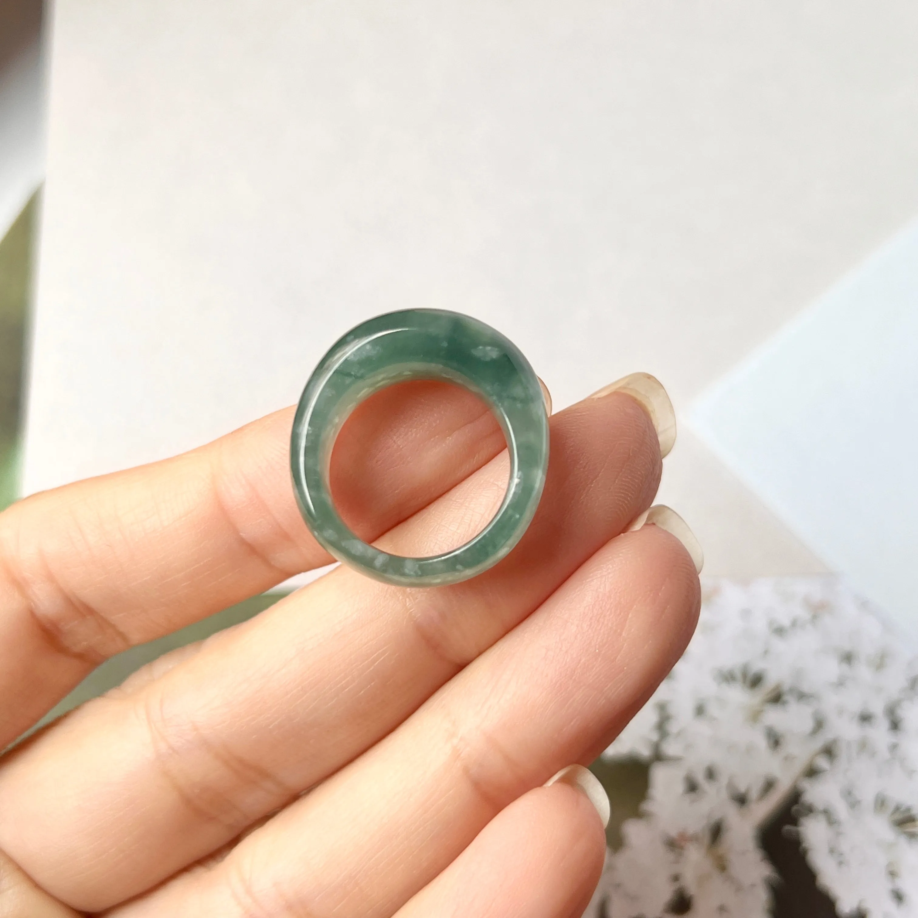 15mm A-Grade Natural Teal Jadeite Cloop Ring Band No.162366