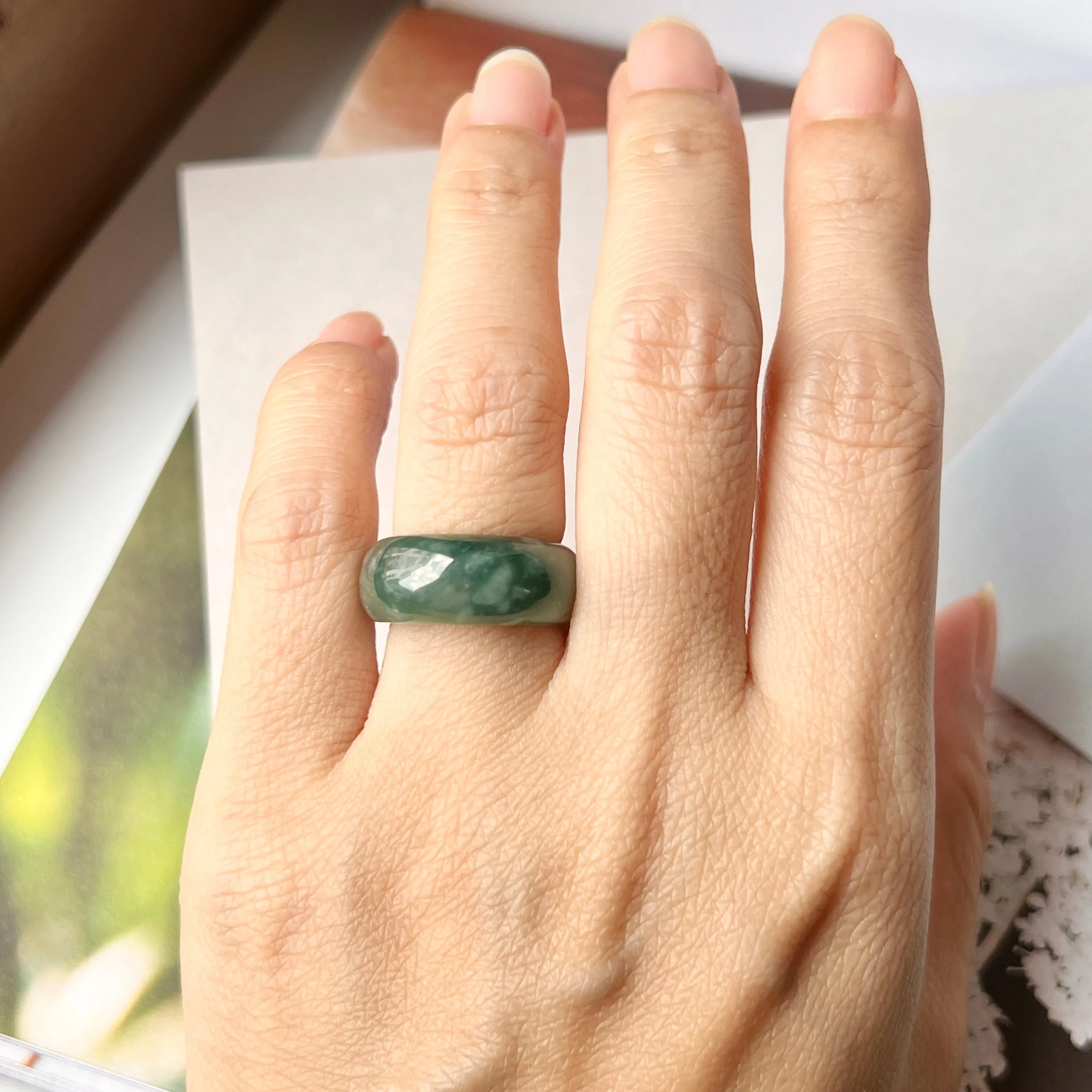 15mm A-Grade Natural Teal Jadeite Cloop Ring Band No.162366