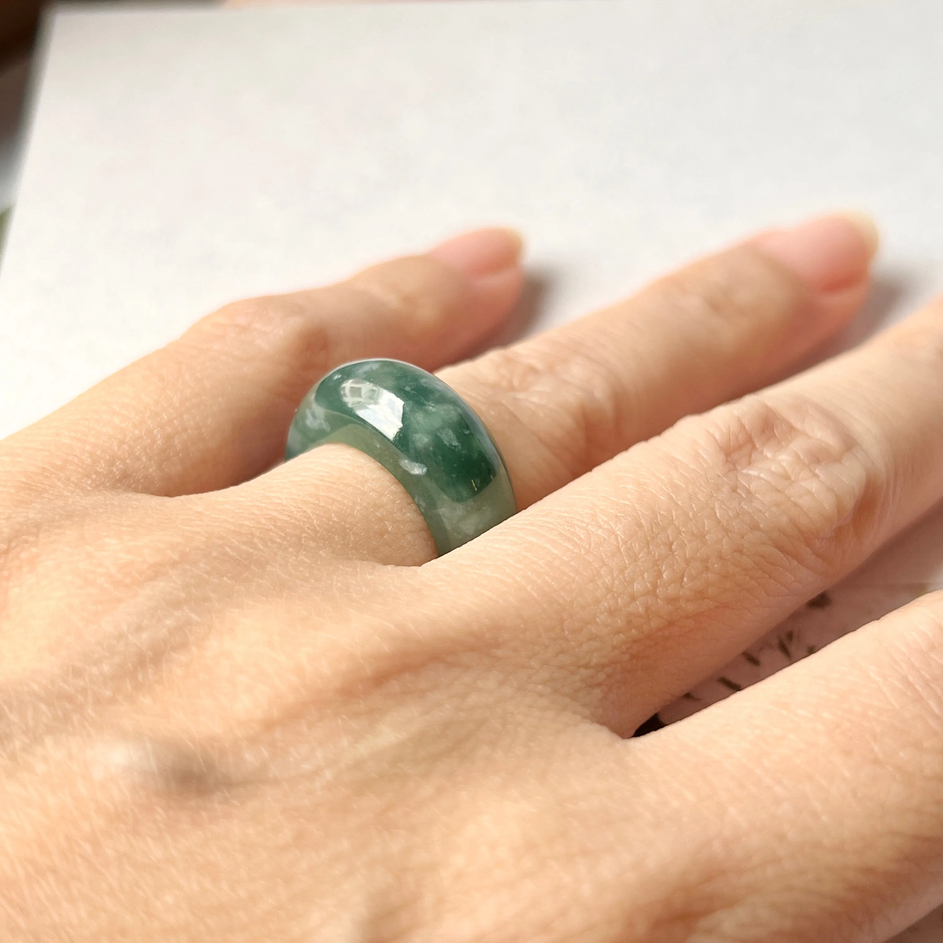 15mm A-Grade Natural Teal Jadeite Cloop Ring Band No.162366