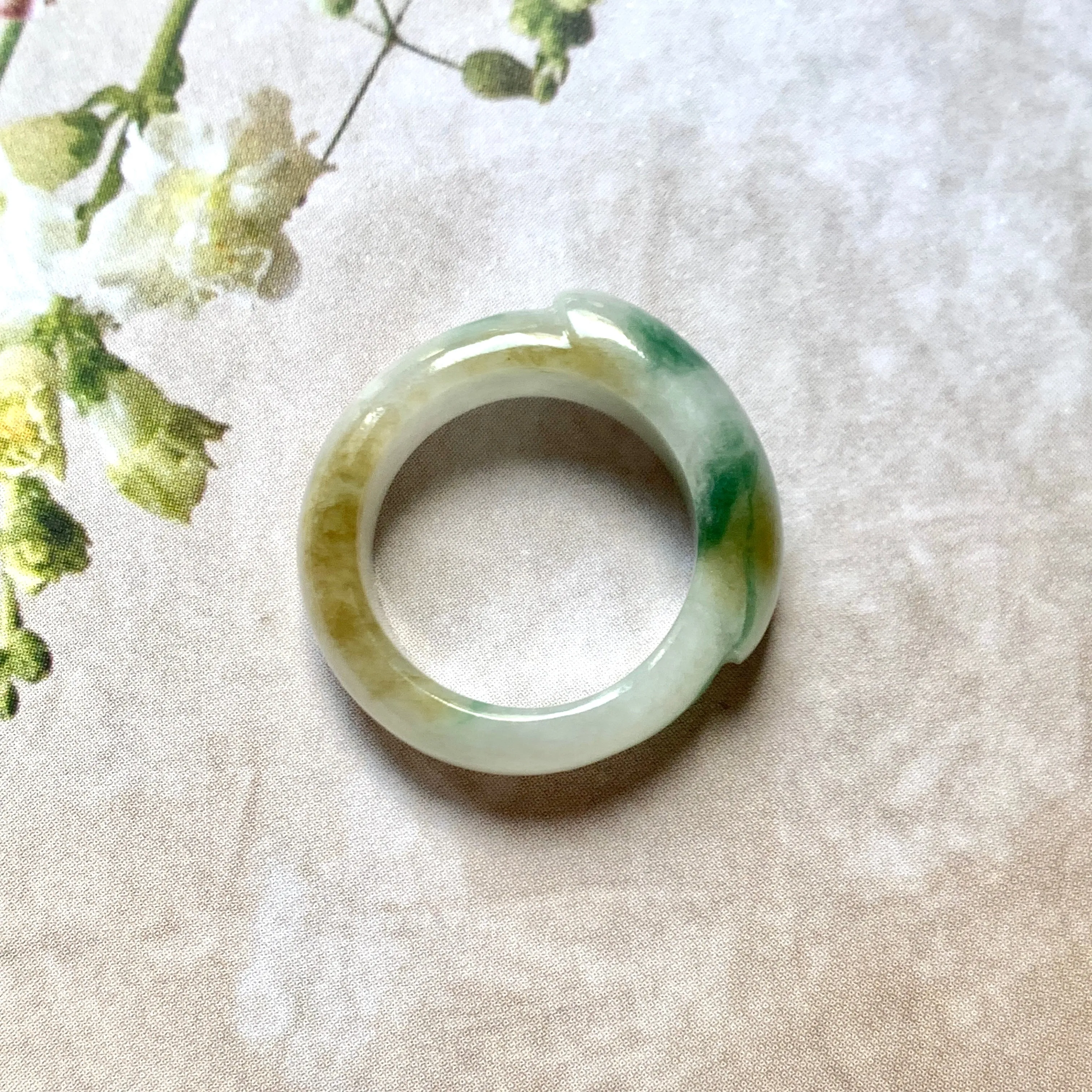 16.2mm A-Grade Natural Floral Jadeite Saddle Top Ring Band No. 162404