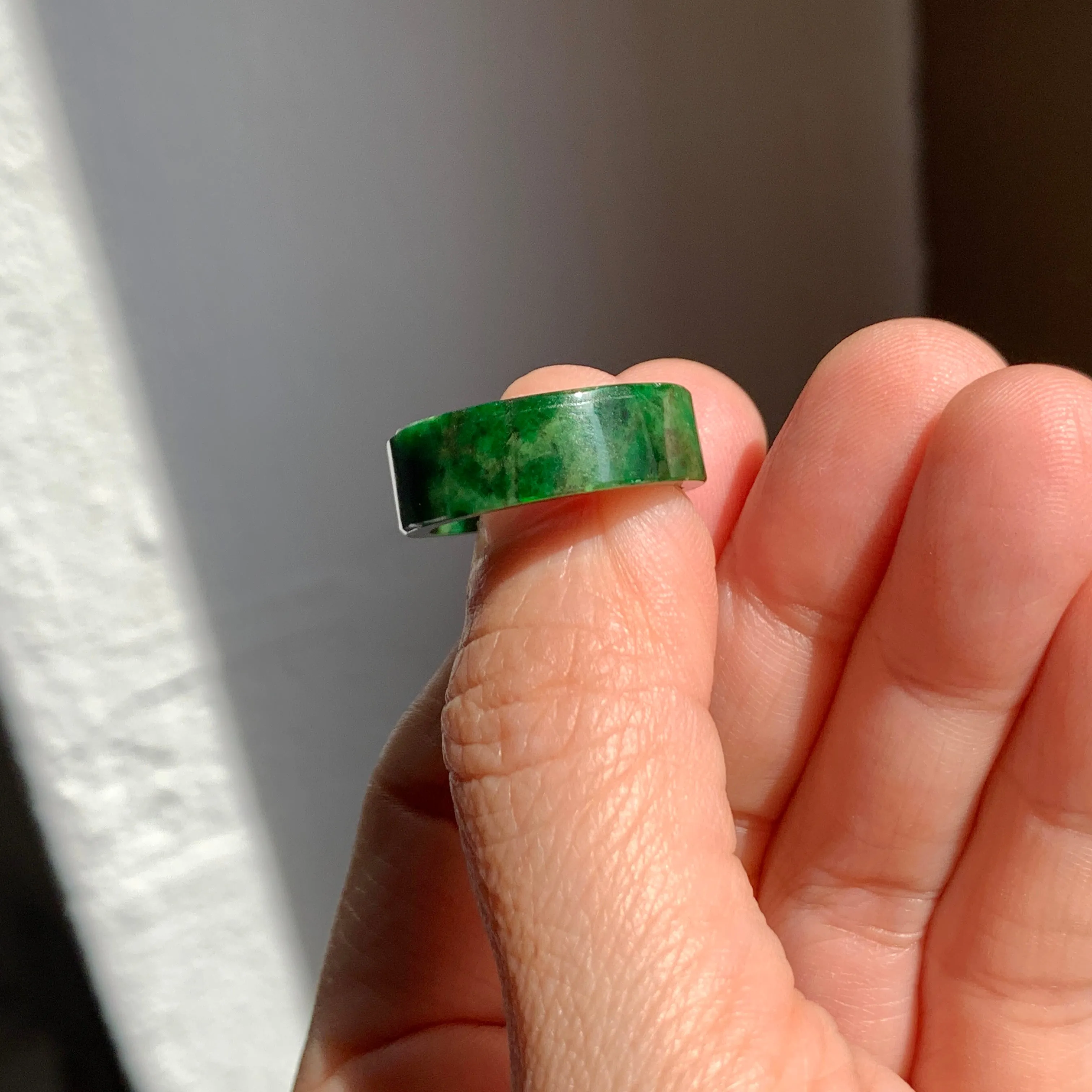 16.6mm A-Grade Natural Imperial Green Jadeite Ring Band No. 162193