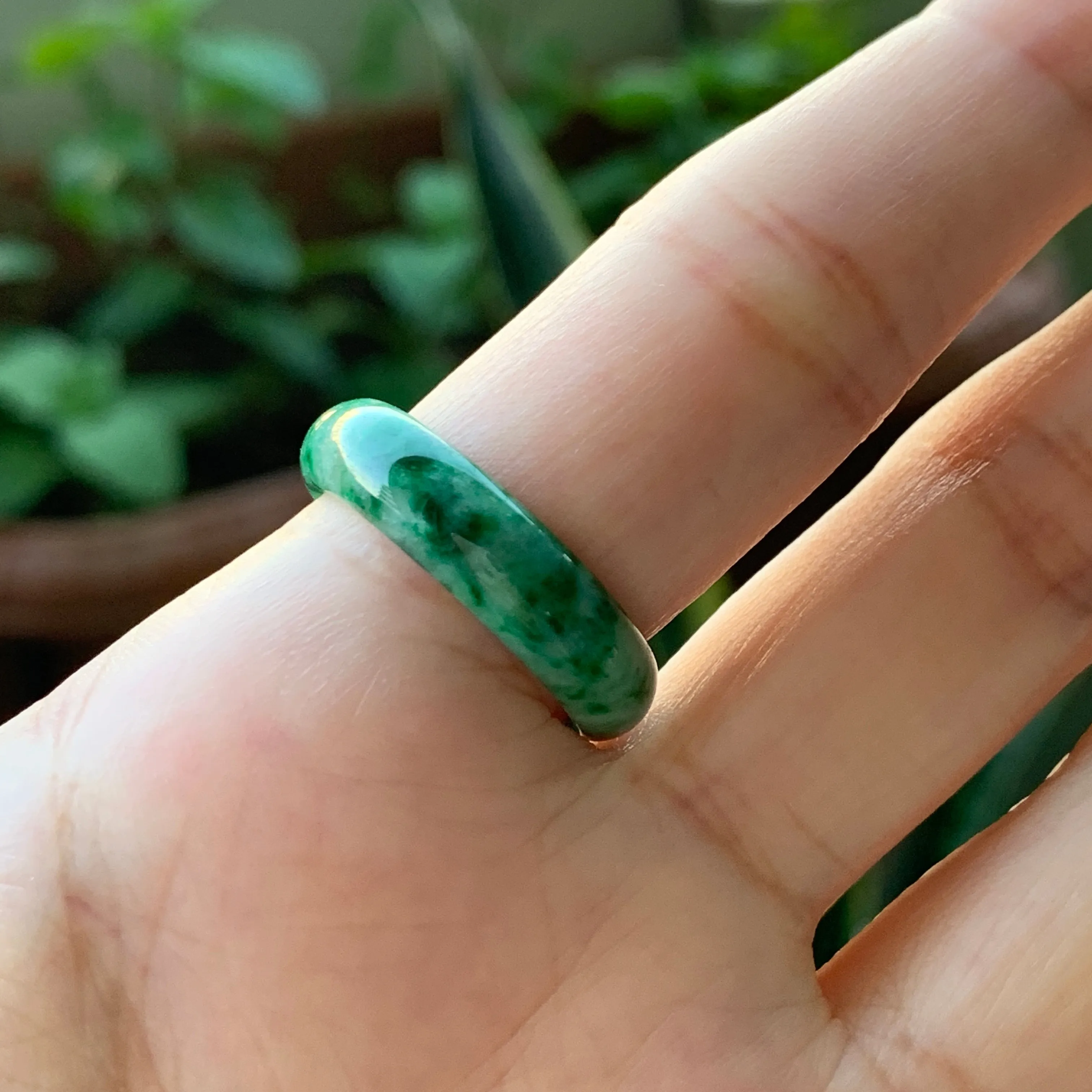 17.2mm A-Grade Natural Jadeite Green Abacus Ring Band No.162050