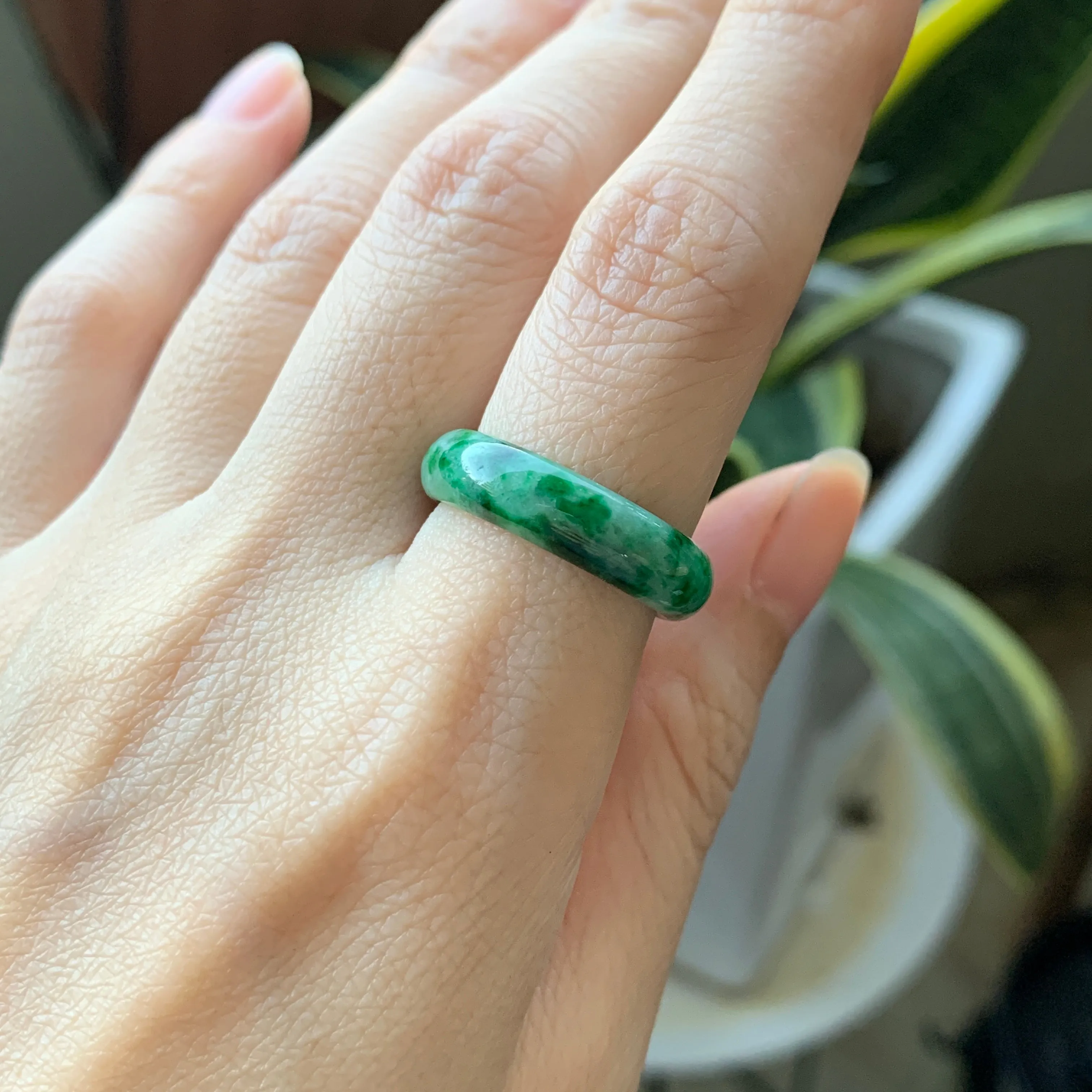 17.2mm A-Grade Natural Jadeite Green Abacus Ring Band No.162050