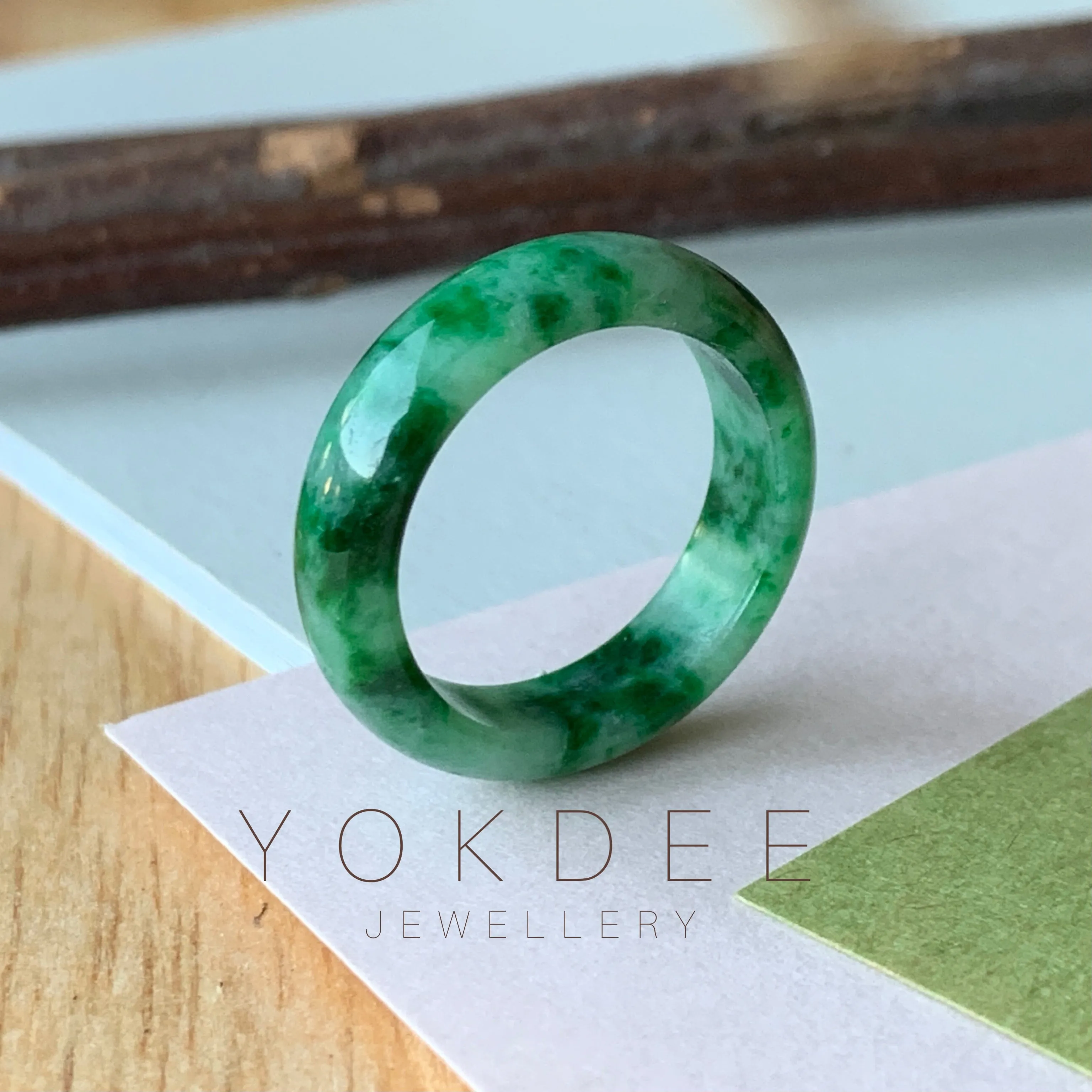 17.2mm A-Grade Natural Jadeite Green Abacus Ring Band No.162050