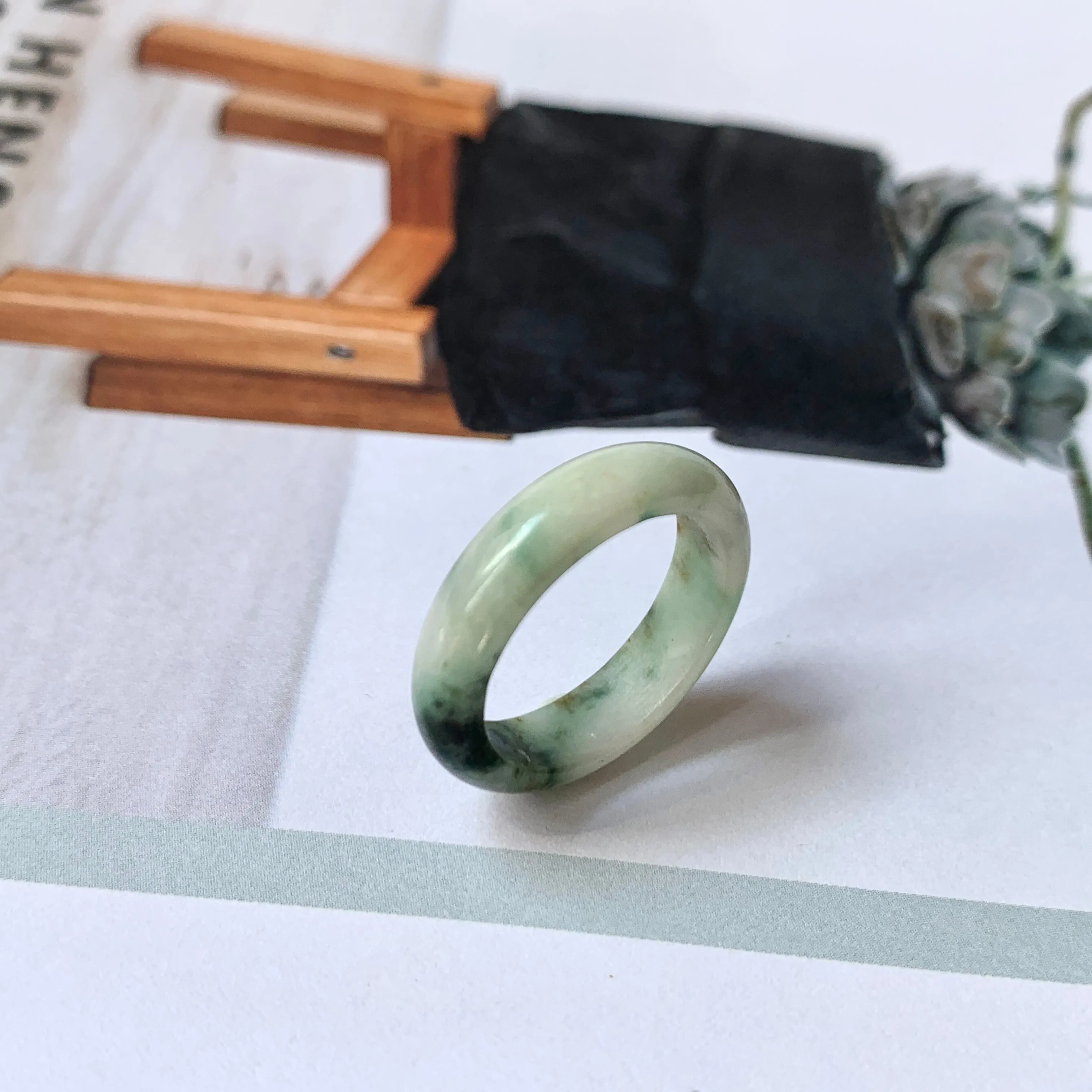 17.3mm A-Grade Natural Floral Jadeite Abacus Ring Band No.161818