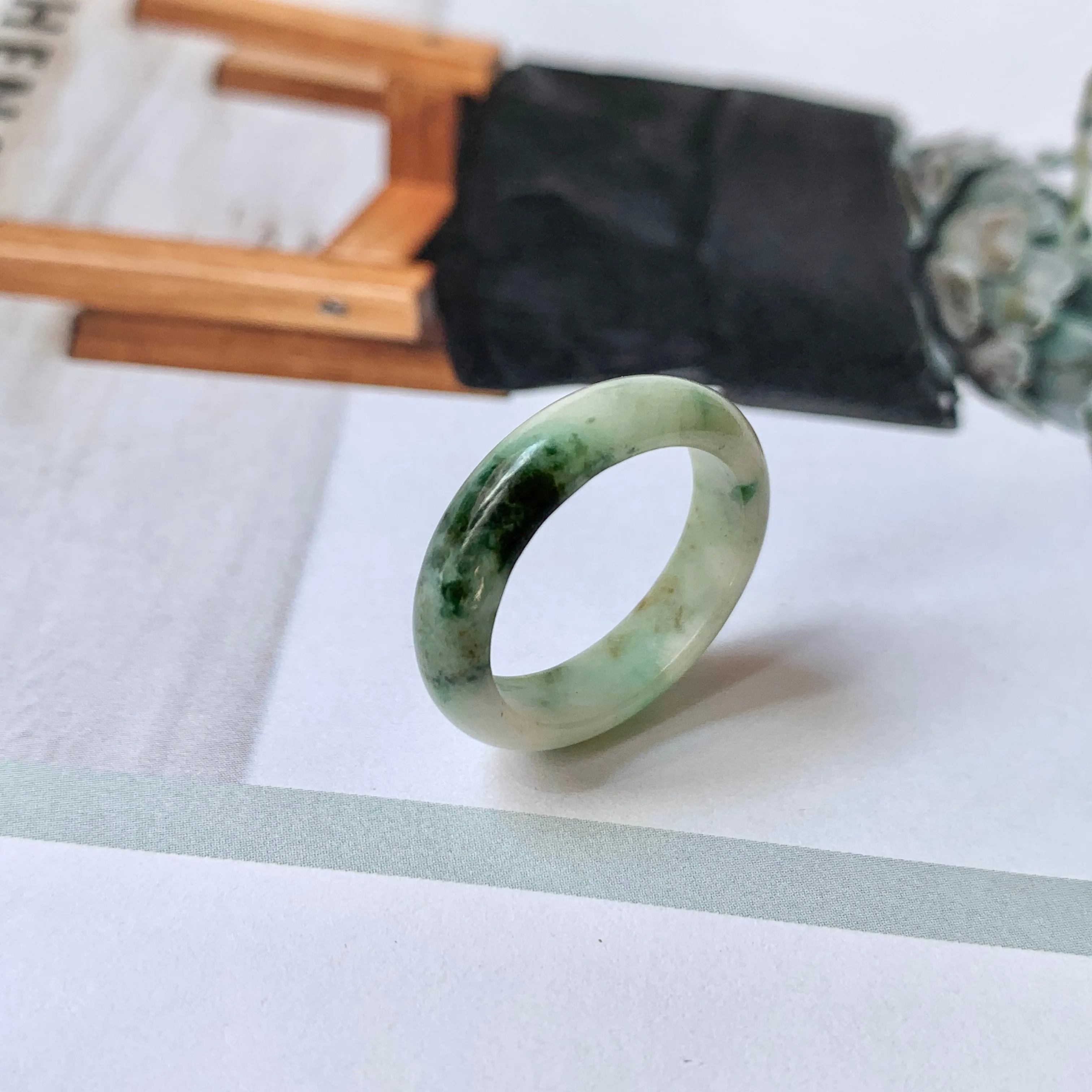 17.3mm A-Grade Natural Floral Jadeite Abacus Ring Band No.161818