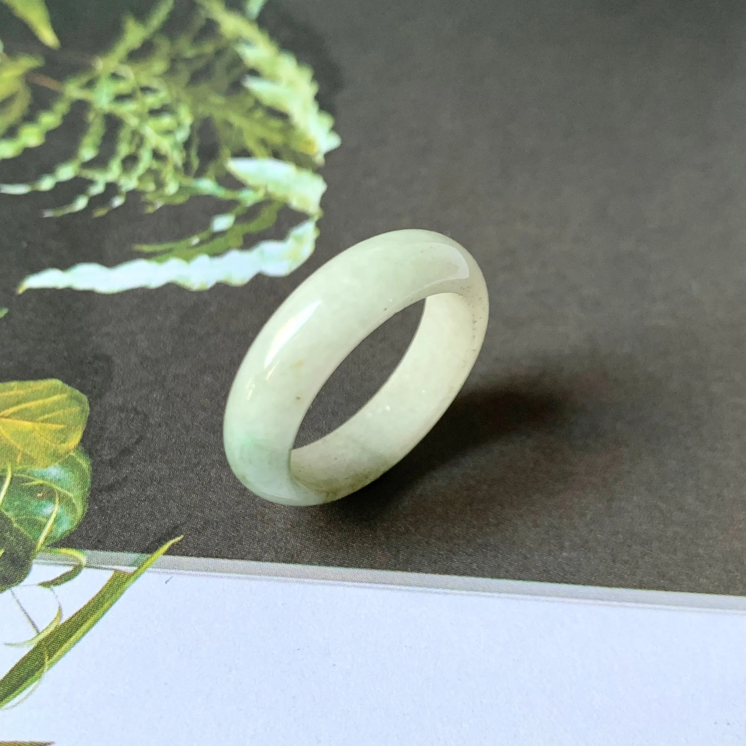 17.3mm A-Grade Natural White Green Jadeite Abacus Ring Band No. 161480