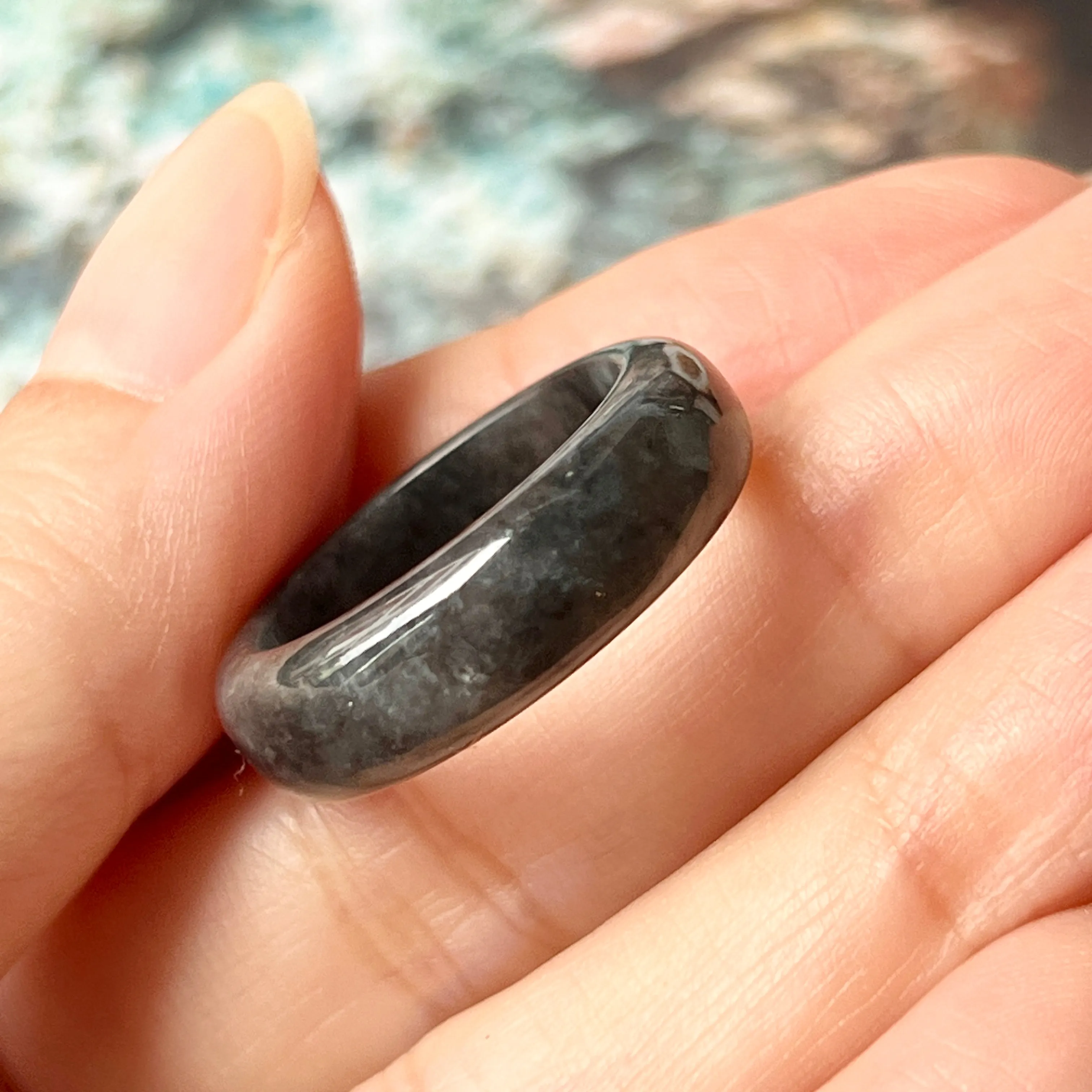 18.1mm A-Grade Natural Black Jadeite Ring Band No.162374