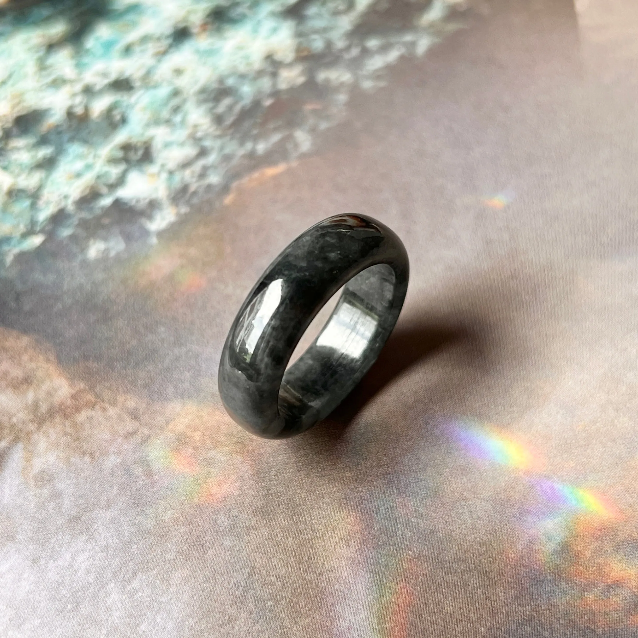 18.1mm A-Grade Natural Black Jadeite Ring Band No.162374