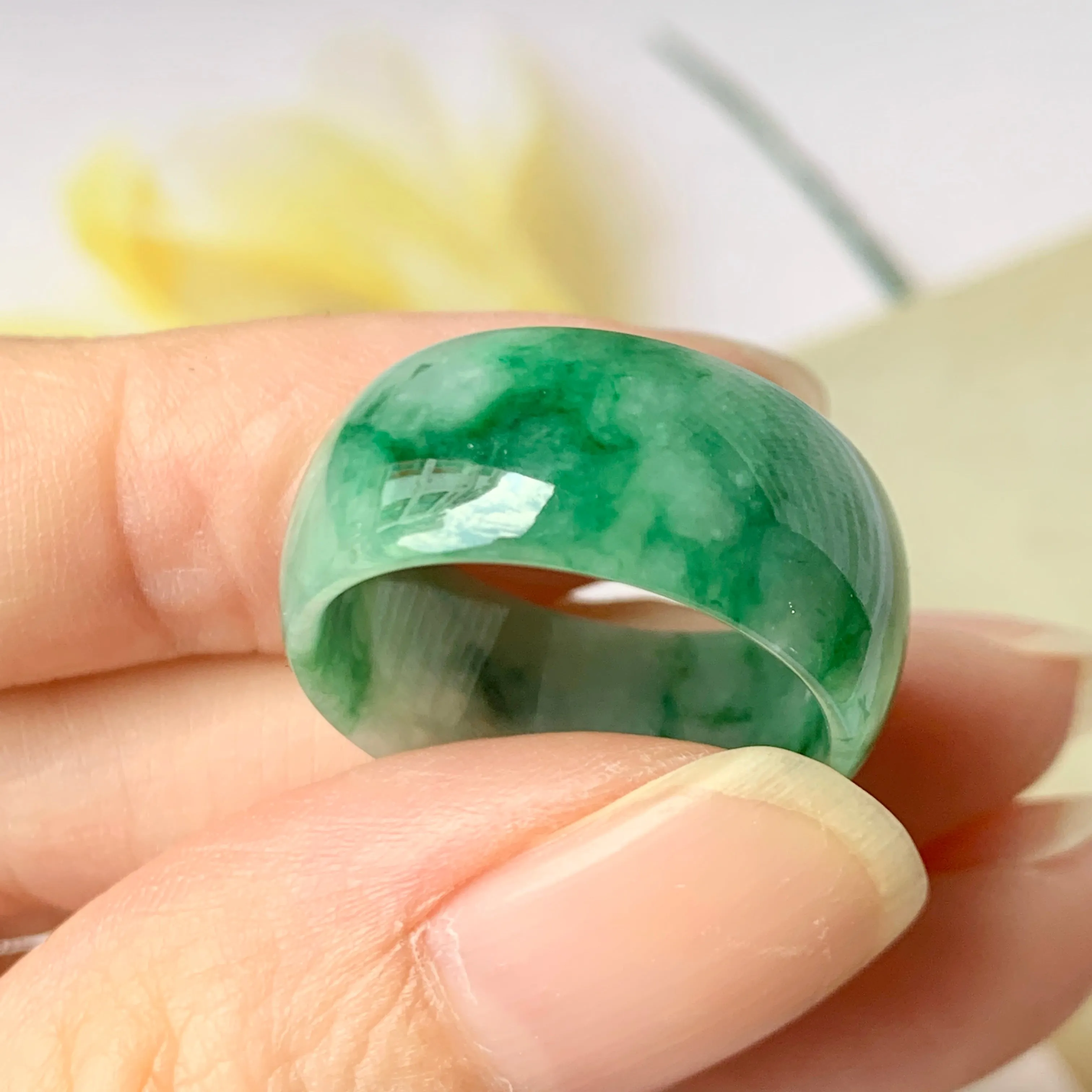 18.2mm A-Grade Natural Floral Imperial Green Jadeite Ring Band No.162175