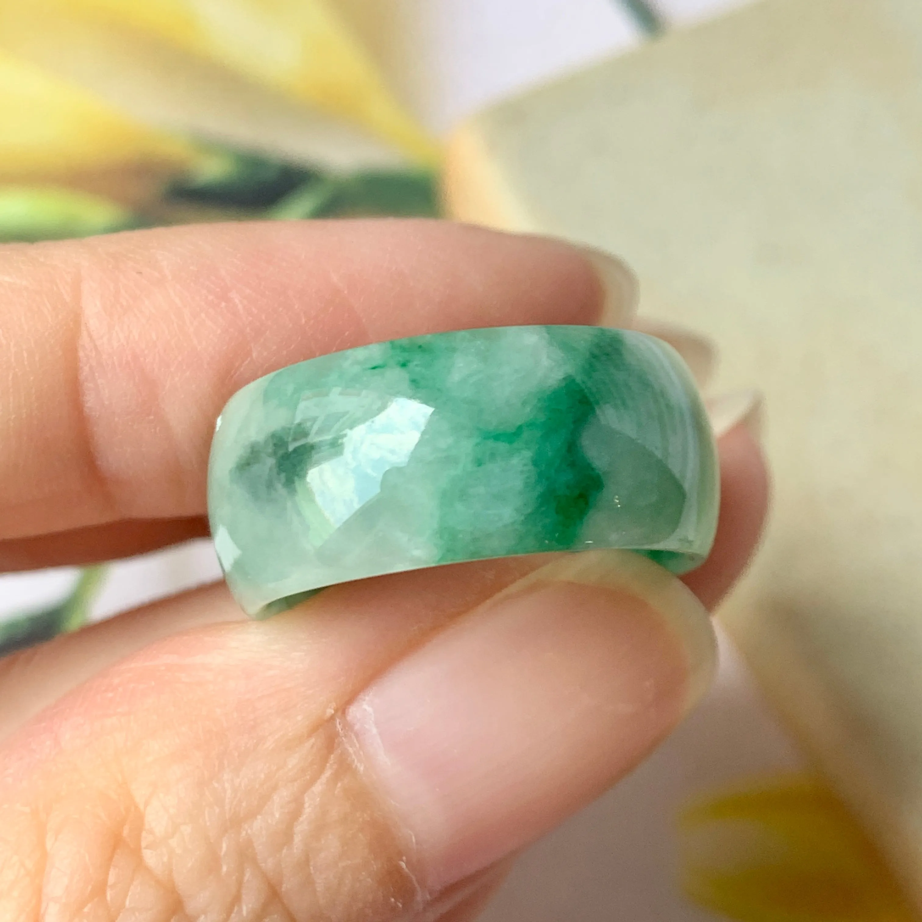 18.2mm A-Grade Natural Floral Imperial Green Jadeite Ring Band No.162175