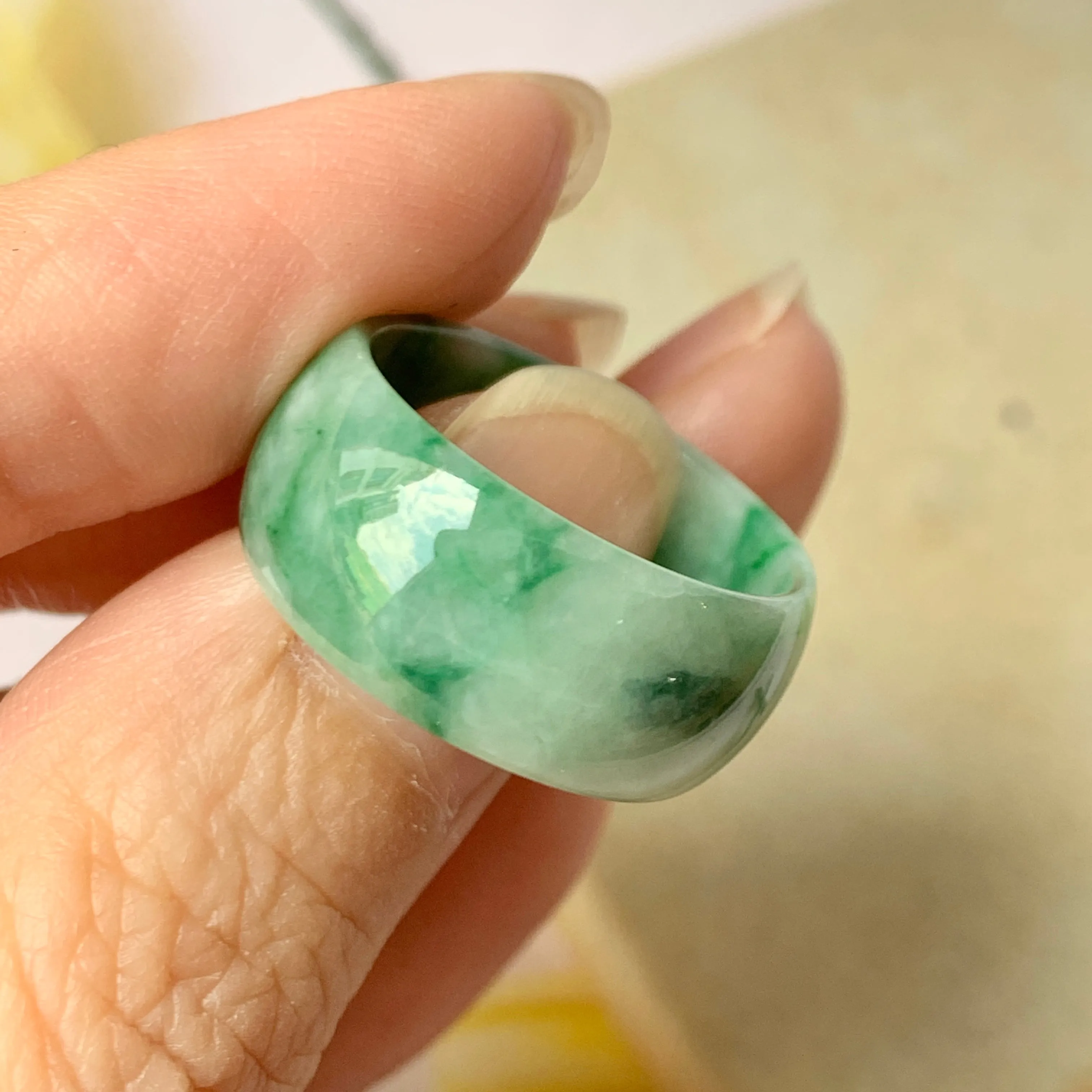 18.2mm A-Grade Natural Floral Imperial Green Jadeite Ring Band No.162175