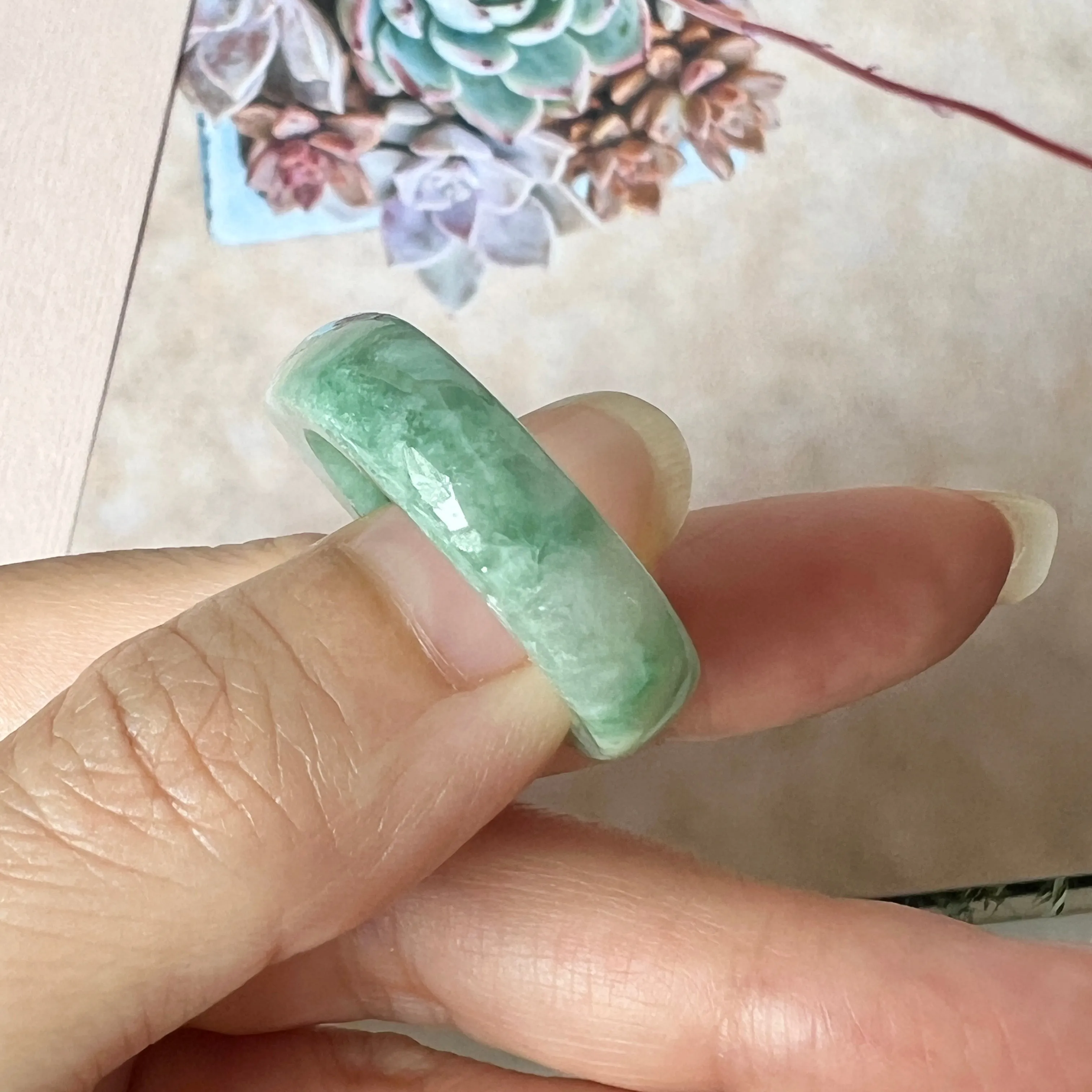 19.1mm A-Grade Natural Floral Imperial Jadeite Saddle Loaf Ring Band No.162343