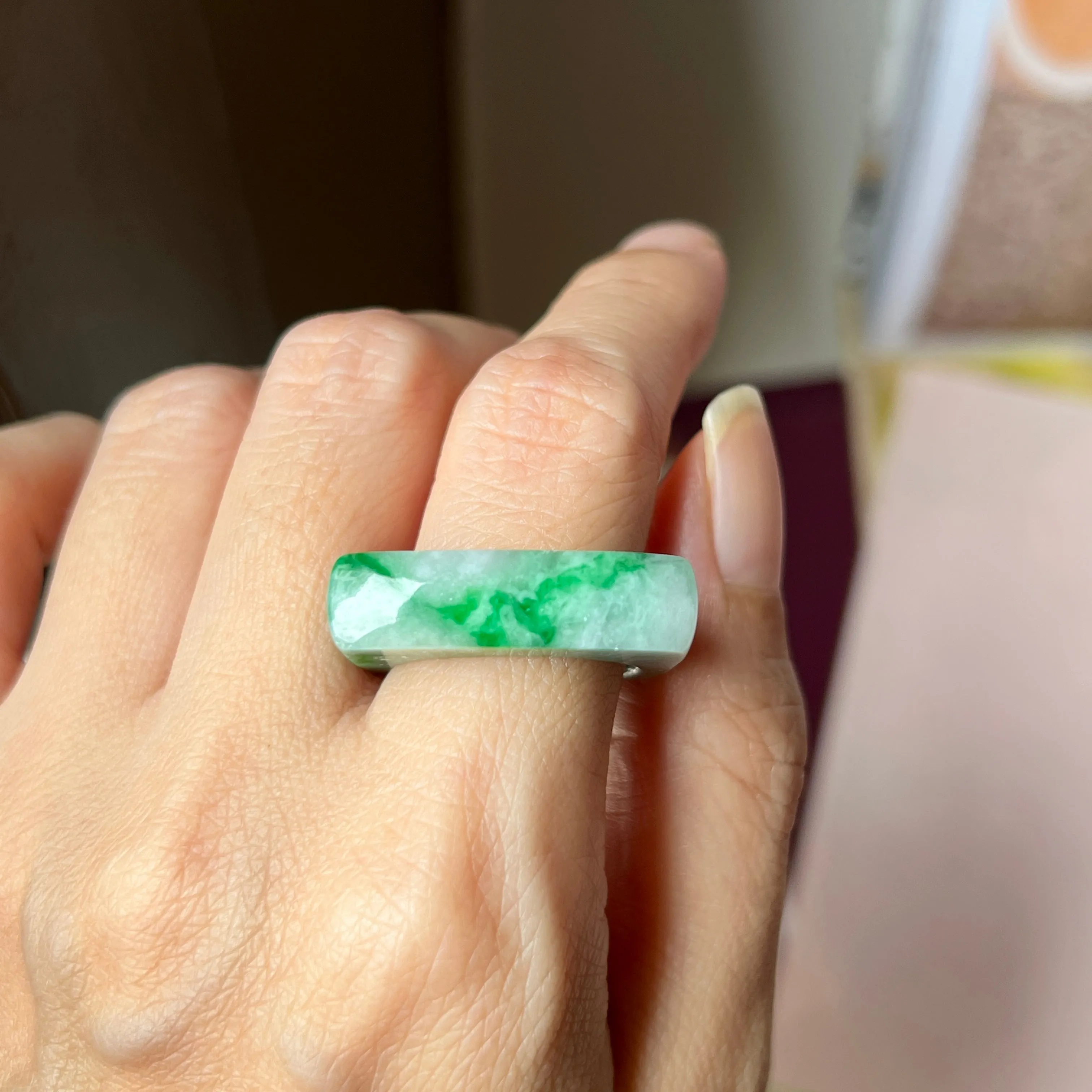 19.1mm A-Grade Natural Floral Imperial Jadeite Saddle Loaf Ring Band No.162343