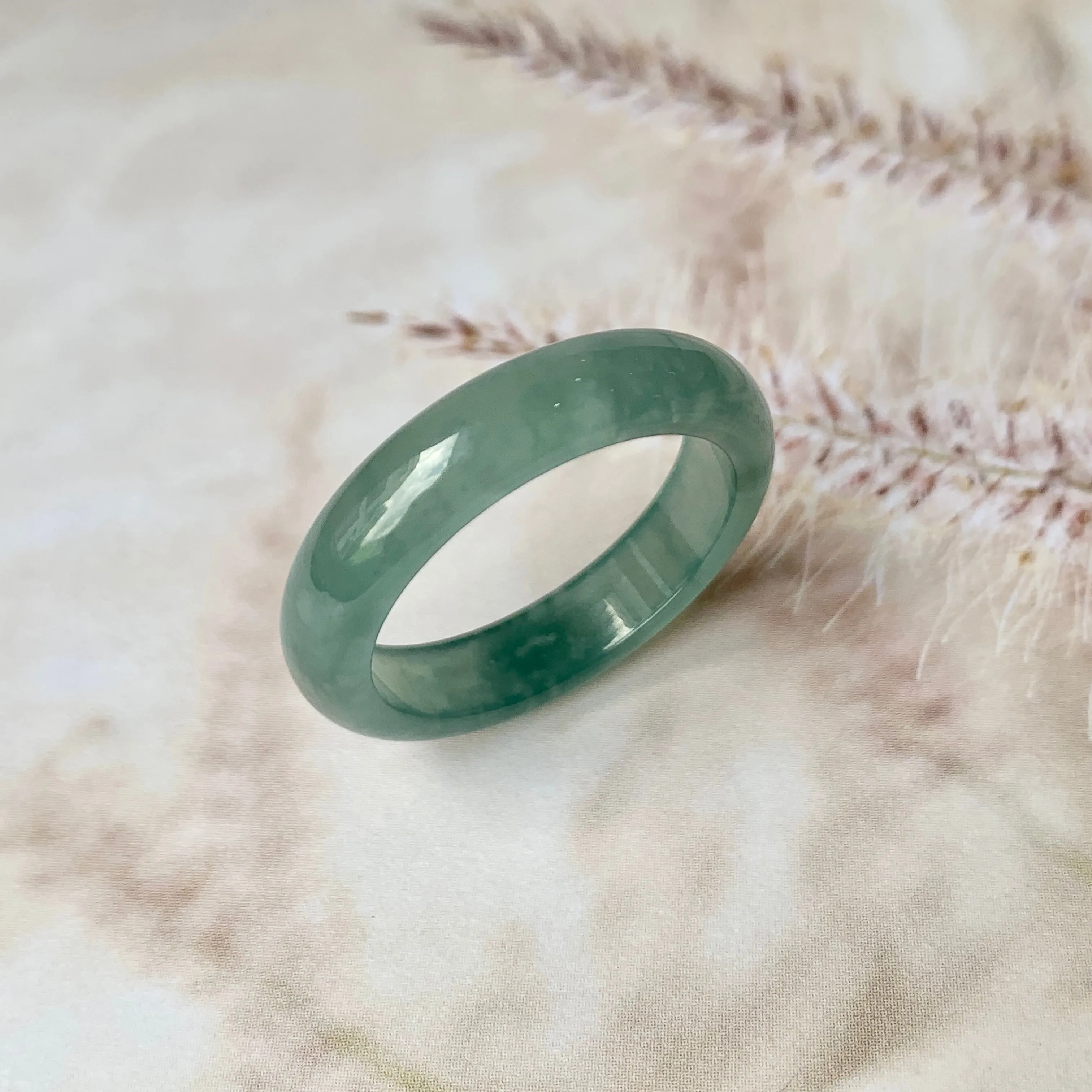 19mm A-Grade Natural Greenish Blue Jadeite Ring Band No.162130