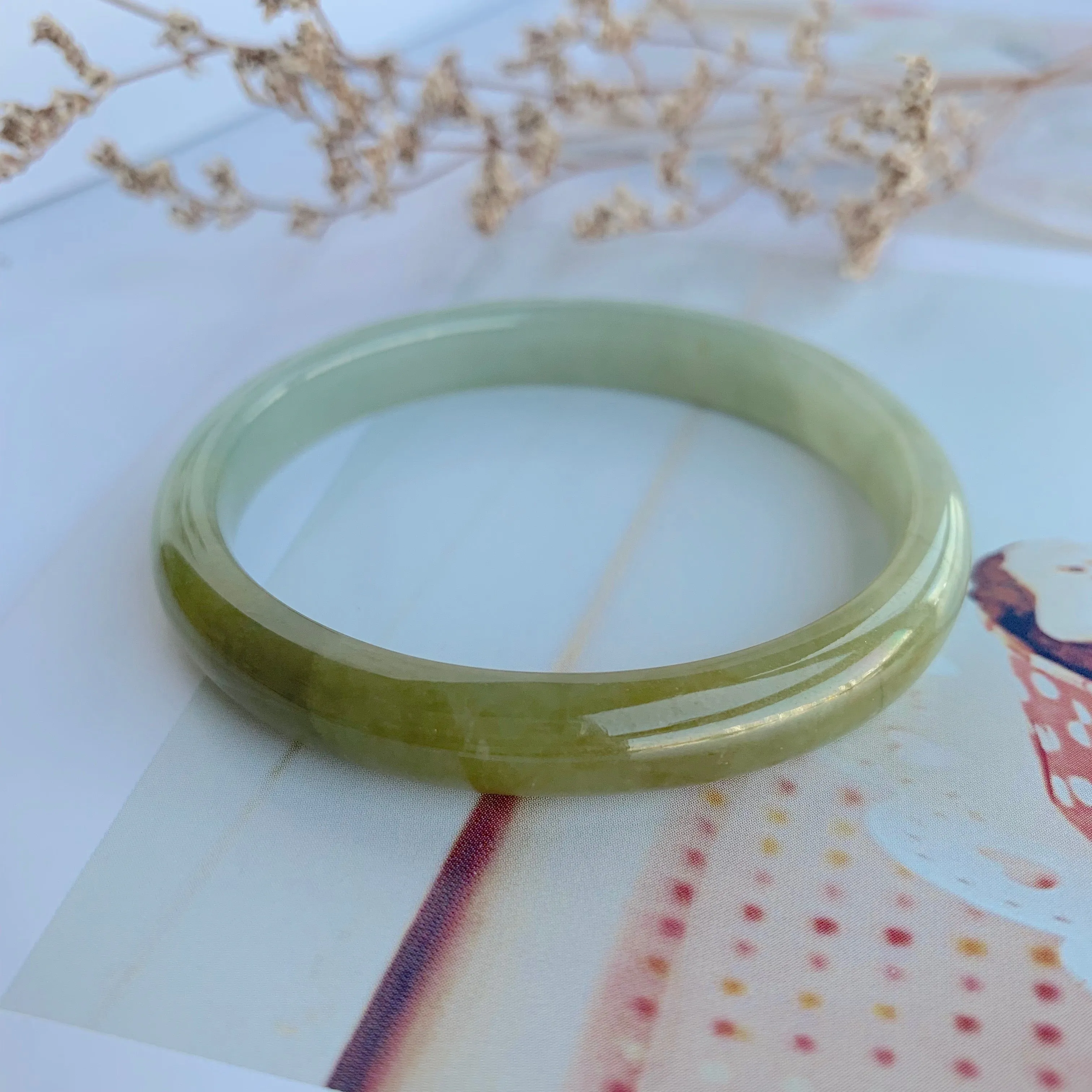 50.7mm A-Grade Jadeite Yellow And Green Modern Oval Bangle No.330002