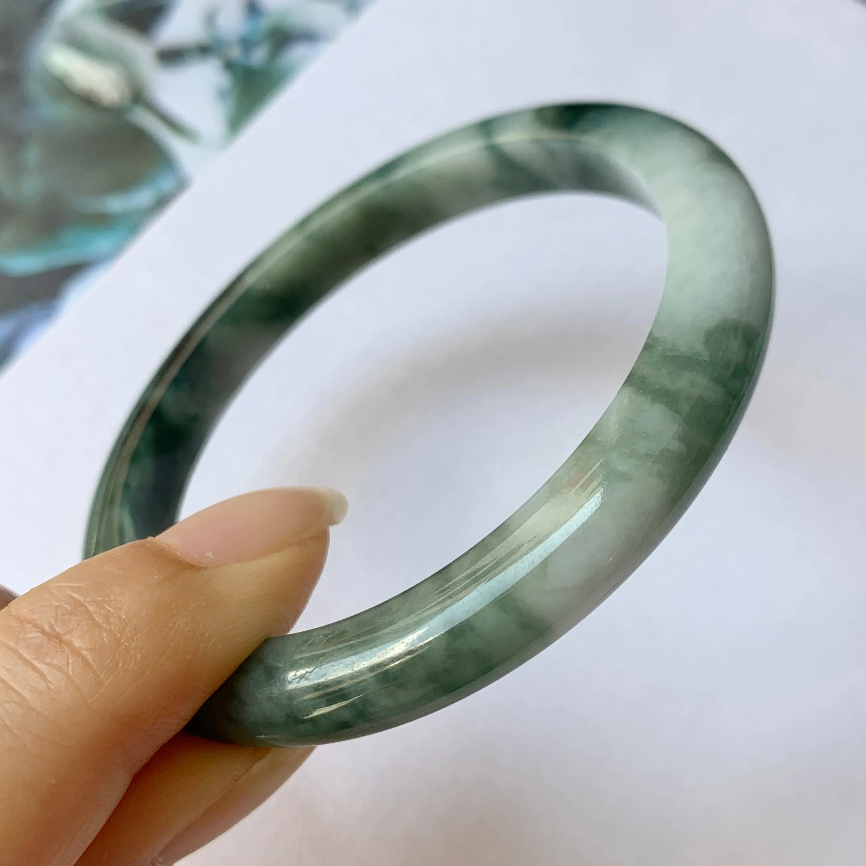 52.9mm A-Grade Natural Floral Bluish Green Jadeite Modern Round Bangle No.151935