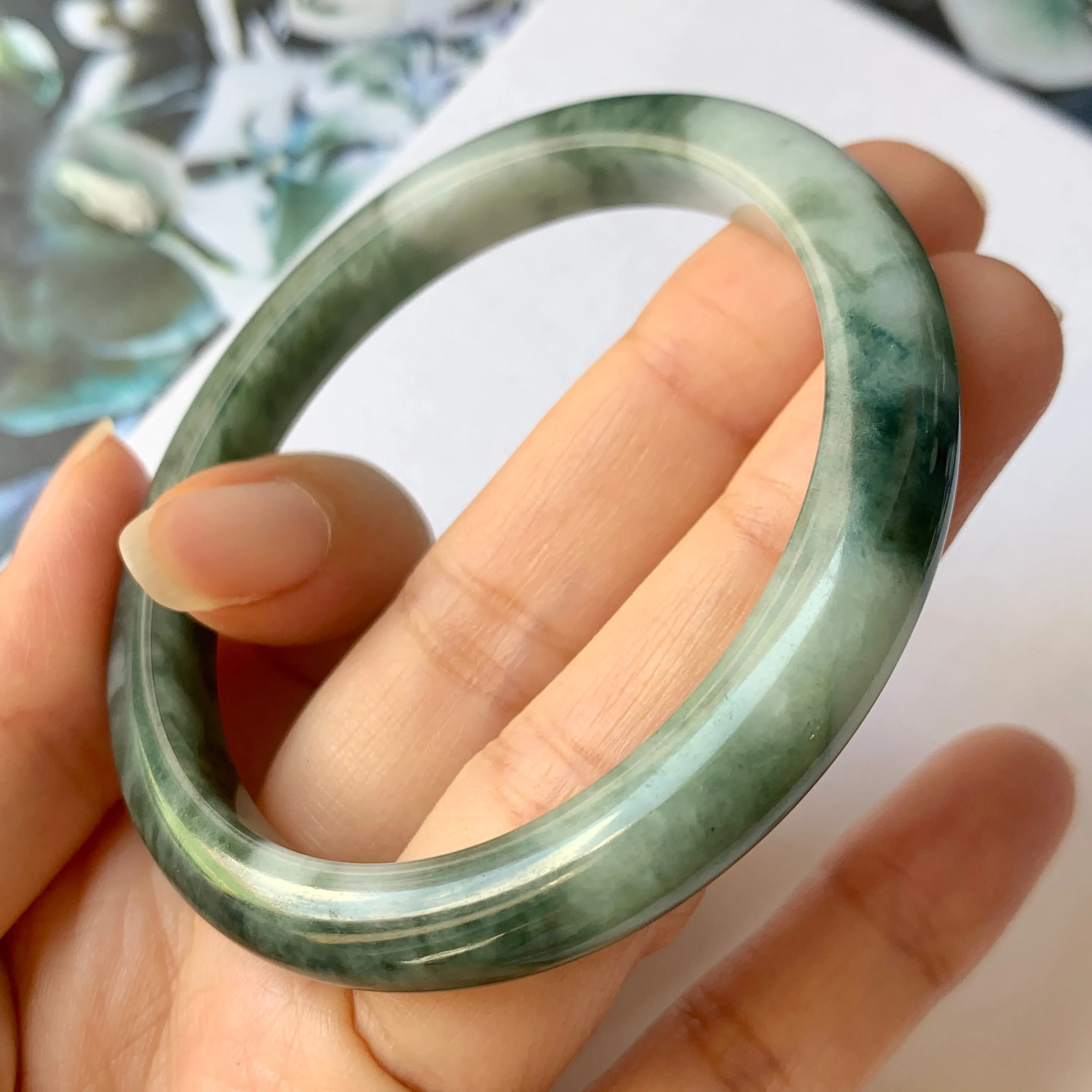 52.9mm A-Grade Natural Floral Bluish Green Jadeite Modern Round Bangle No.151935