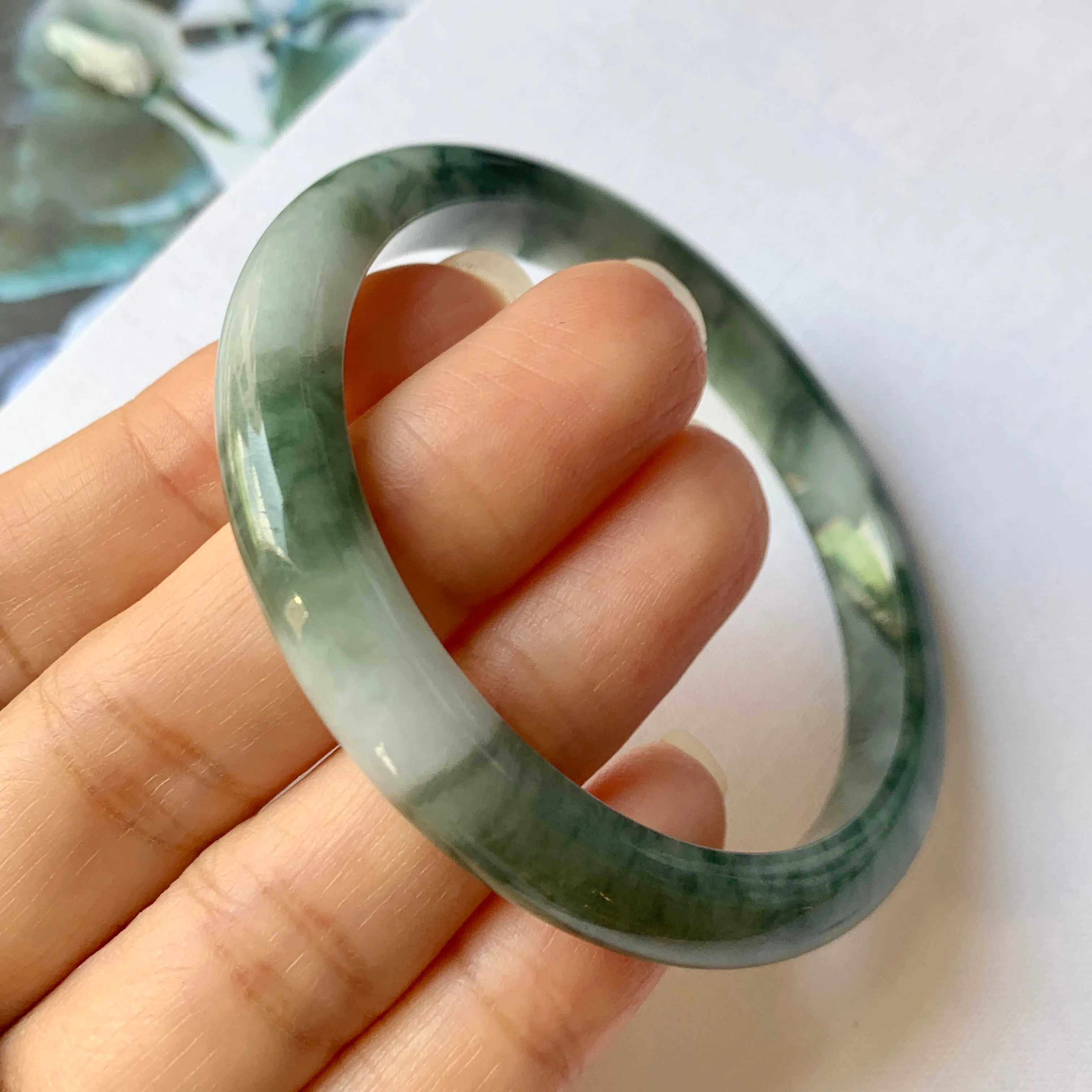 52.9mm A-Grade Natural Floral Bluish Green Jadeite Modern Round Bangle No.151935