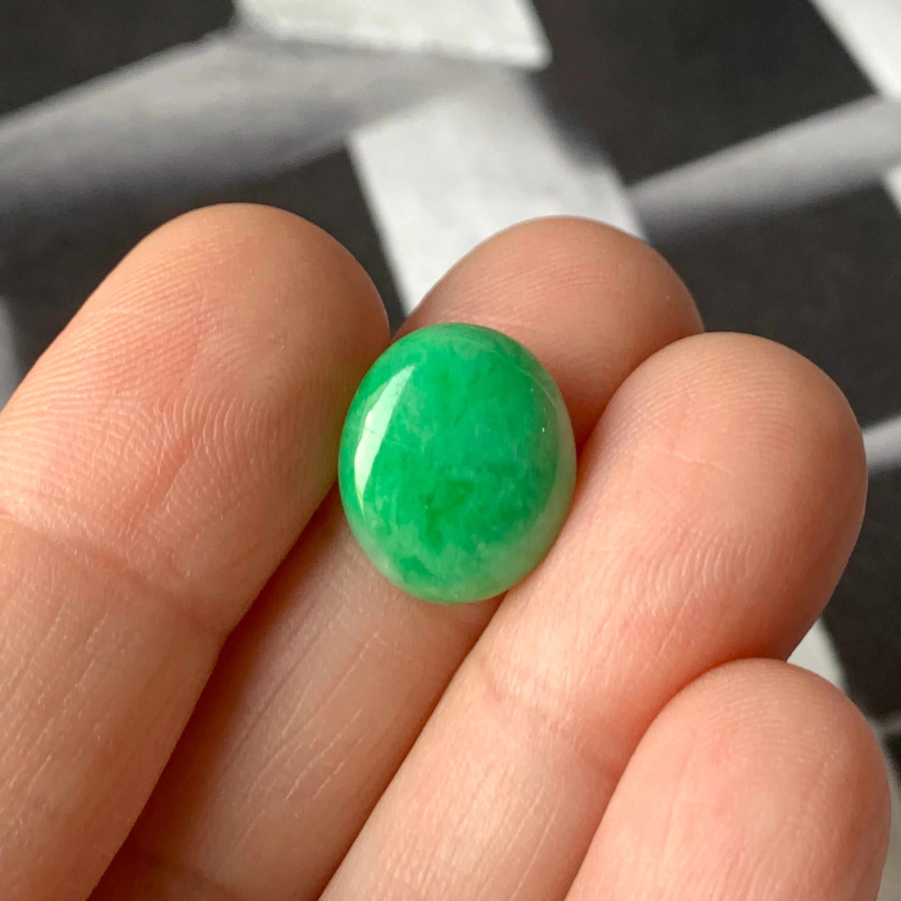 5.45 cts A-Grade Natural Apple Green Jadeite Oval Cabochon No.130411