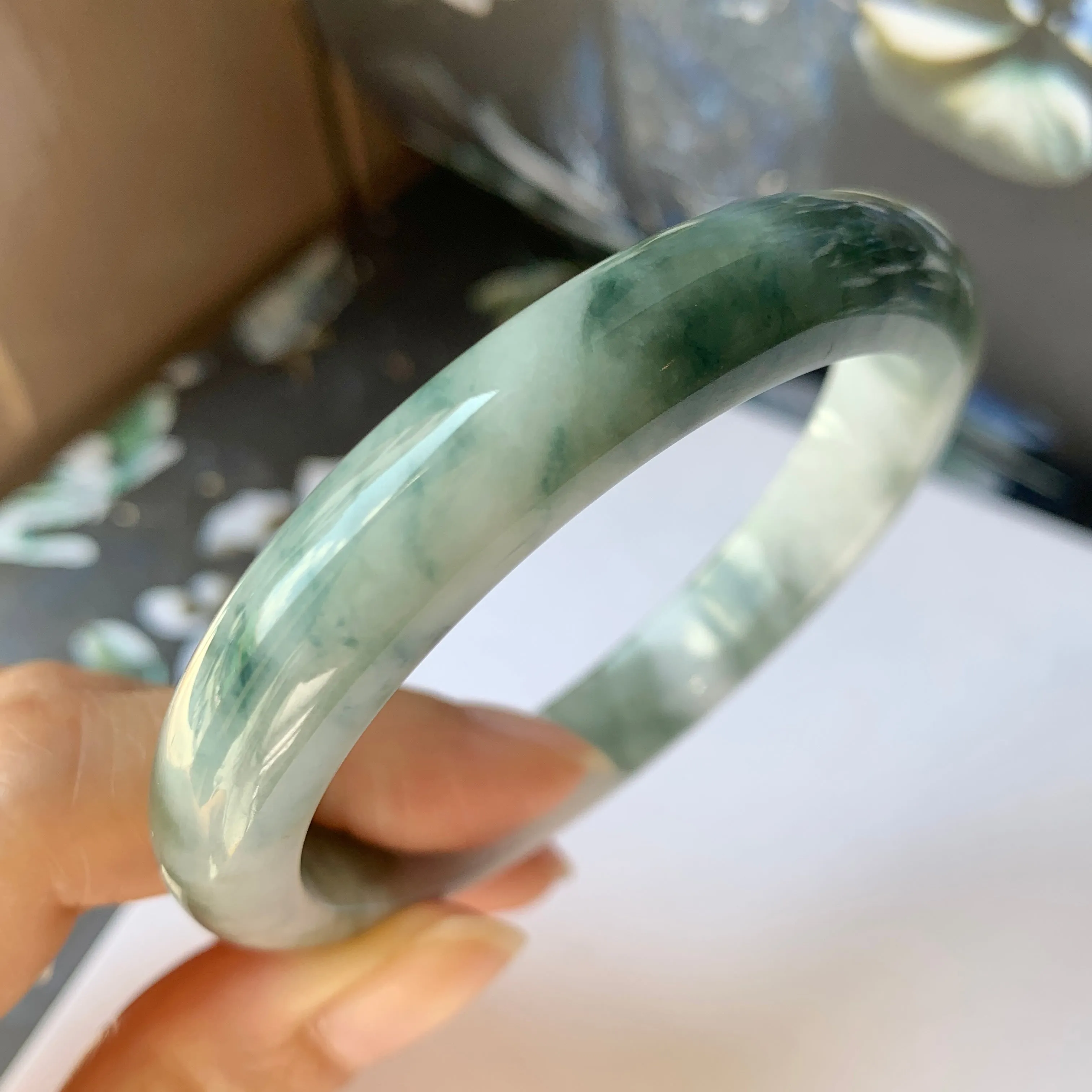 54.9mm A-Grade Natural Floral Bluish Green Jadeite Modern Round Bangle No.151937