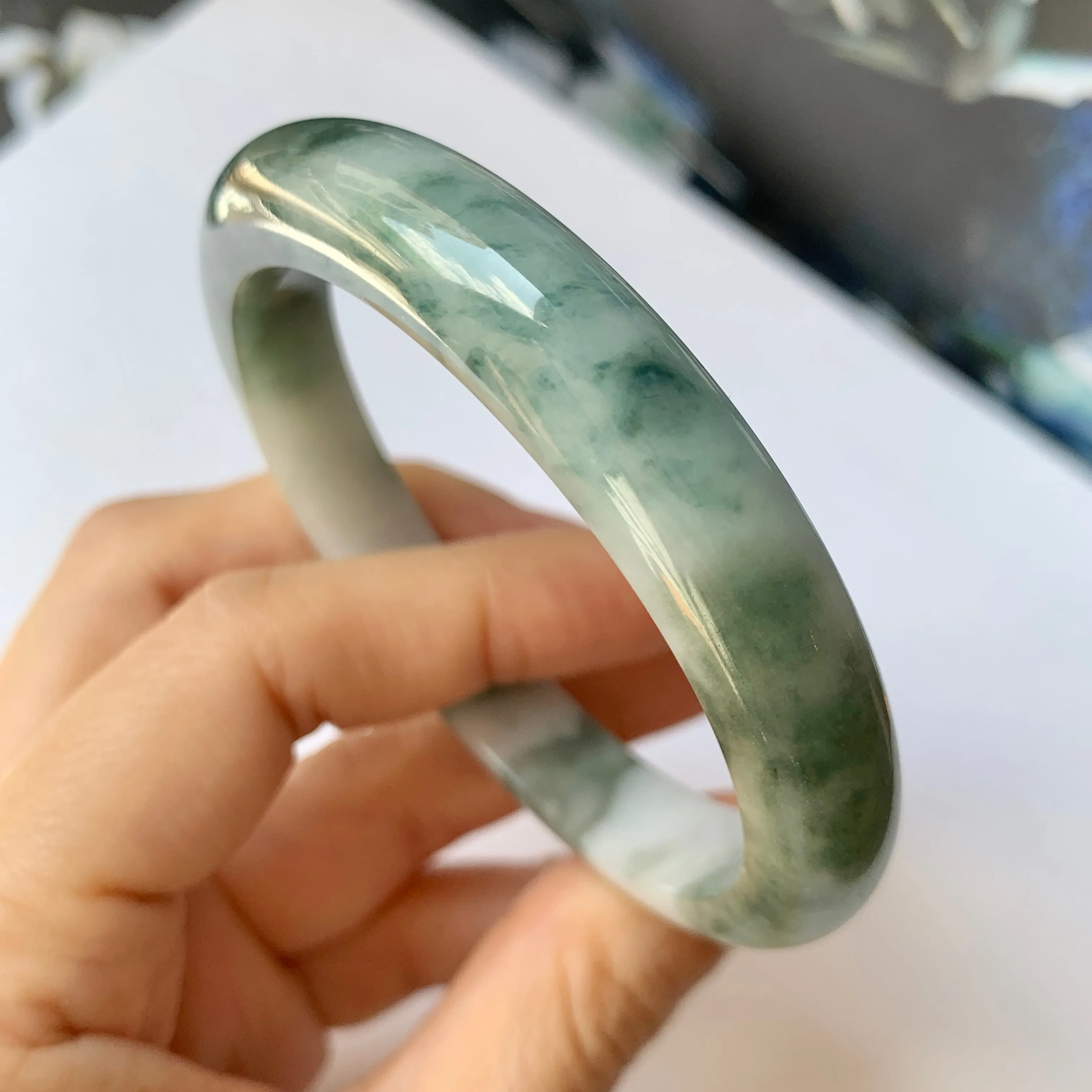 54.9mm A-Grade Natural Floral Bluish Green Jadeite Modern Round Bangle No.151937