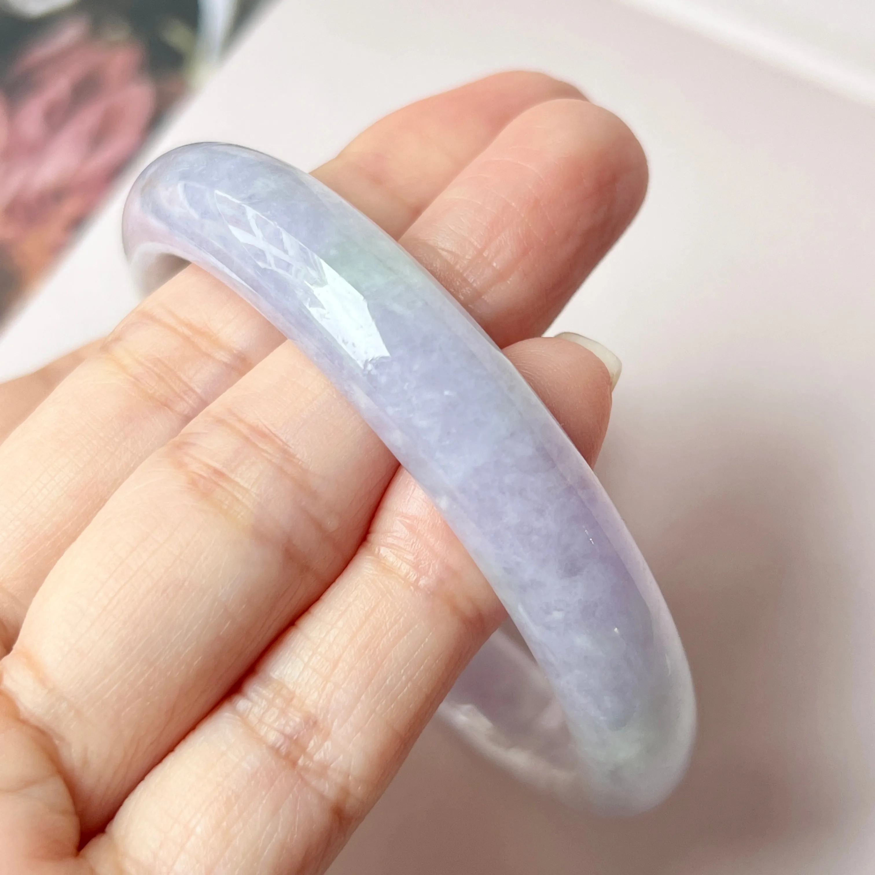 55.3mm A-Grade Natural Lavender Jadeite Modern Round Bangle No.151837