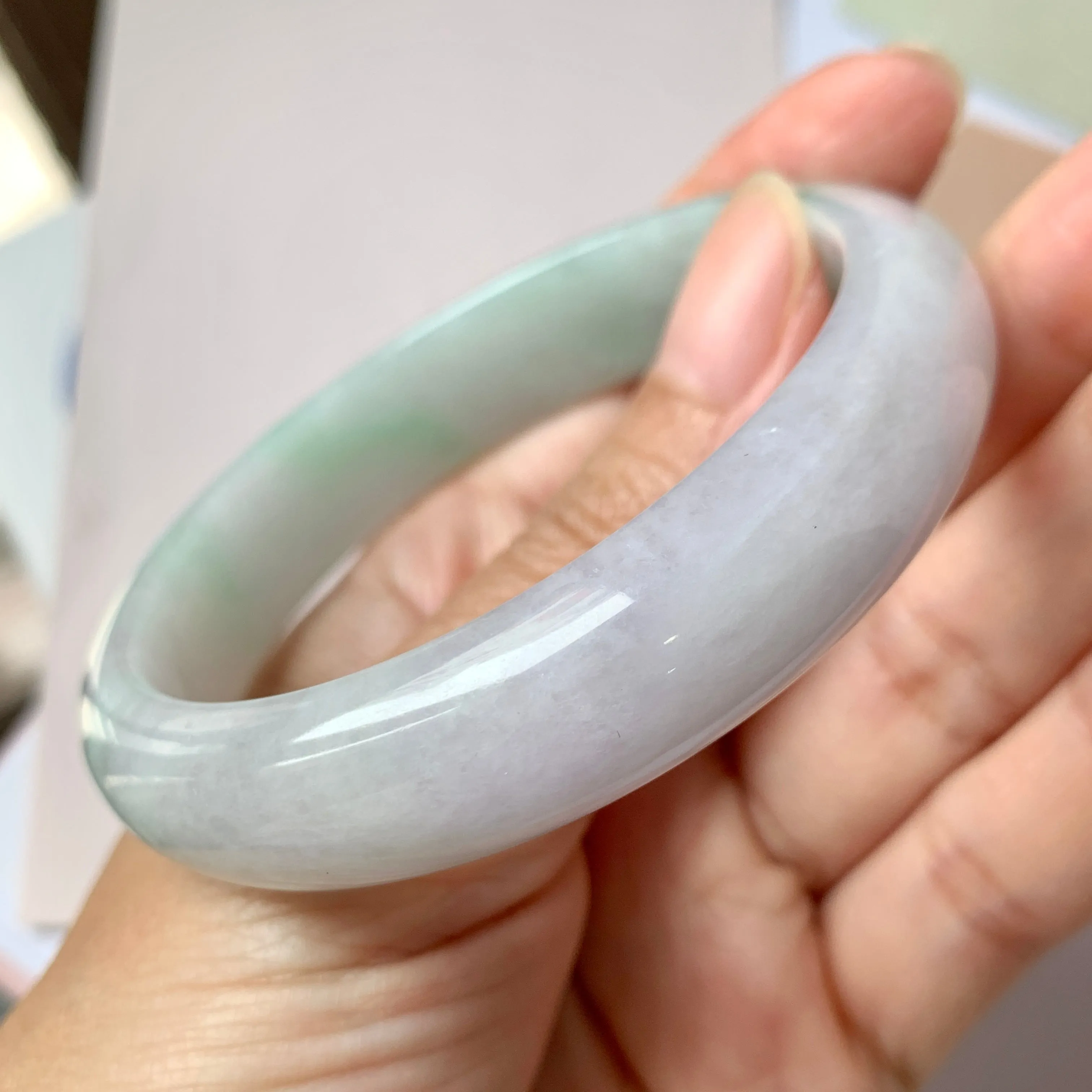 56.1mm A-Grade Natural Lavender Green Jadeite Modern Round Bangle No.151962