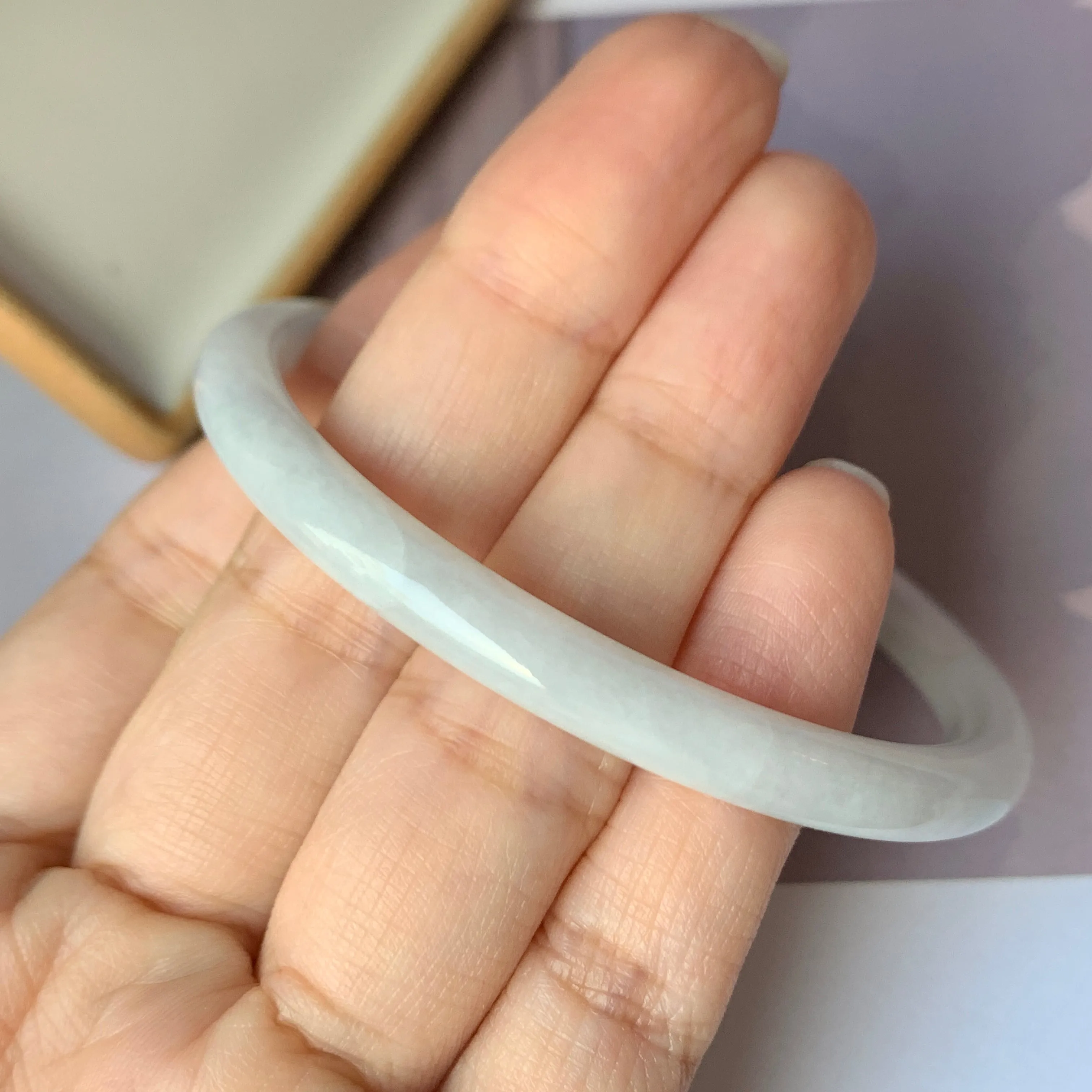 56.7mm A-Grade Natural Greyish White Jadeite Traditional Round Bangle No.151911