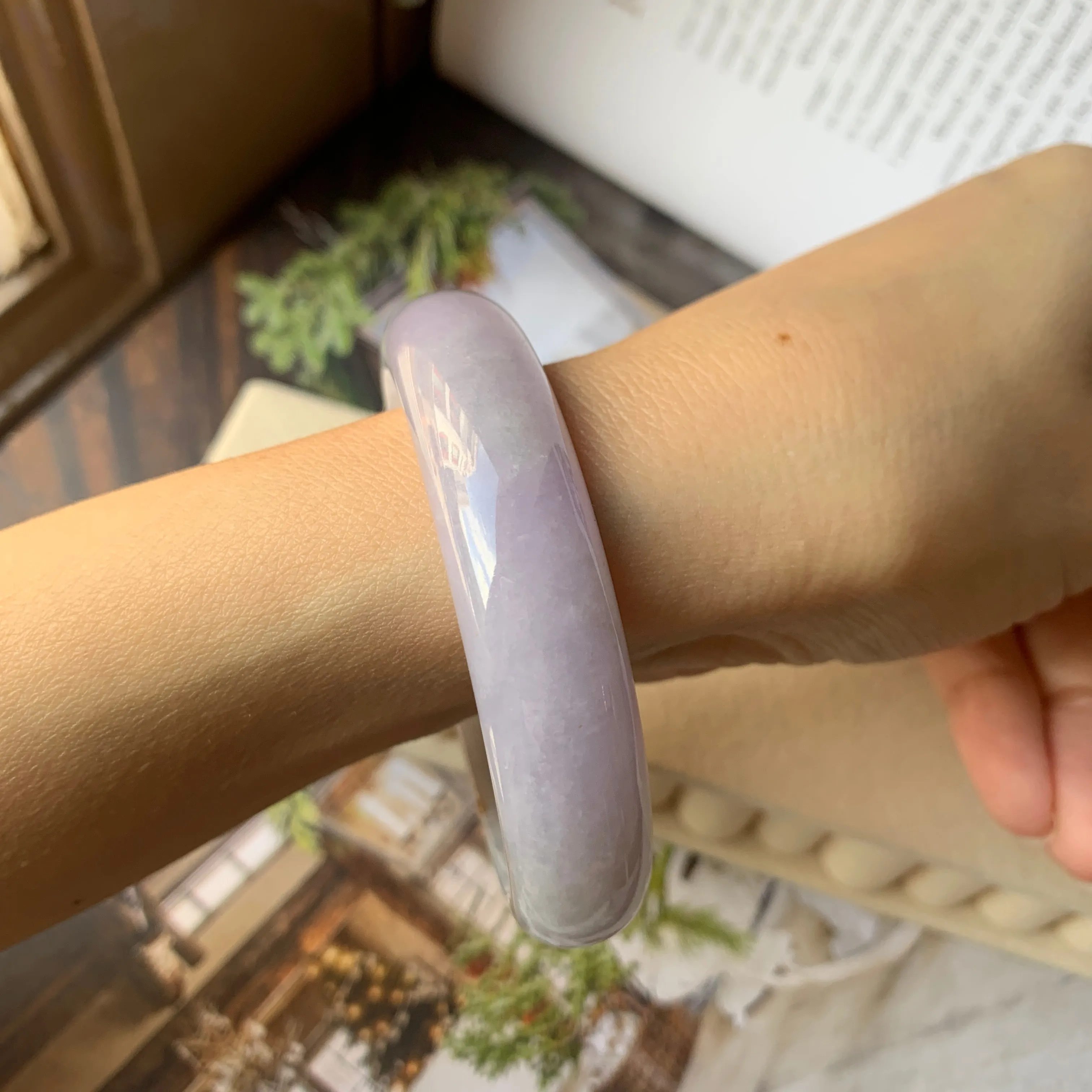 57.6mm A-Grade Natural Lavender Jadeite Modern Round Bangle No.151859