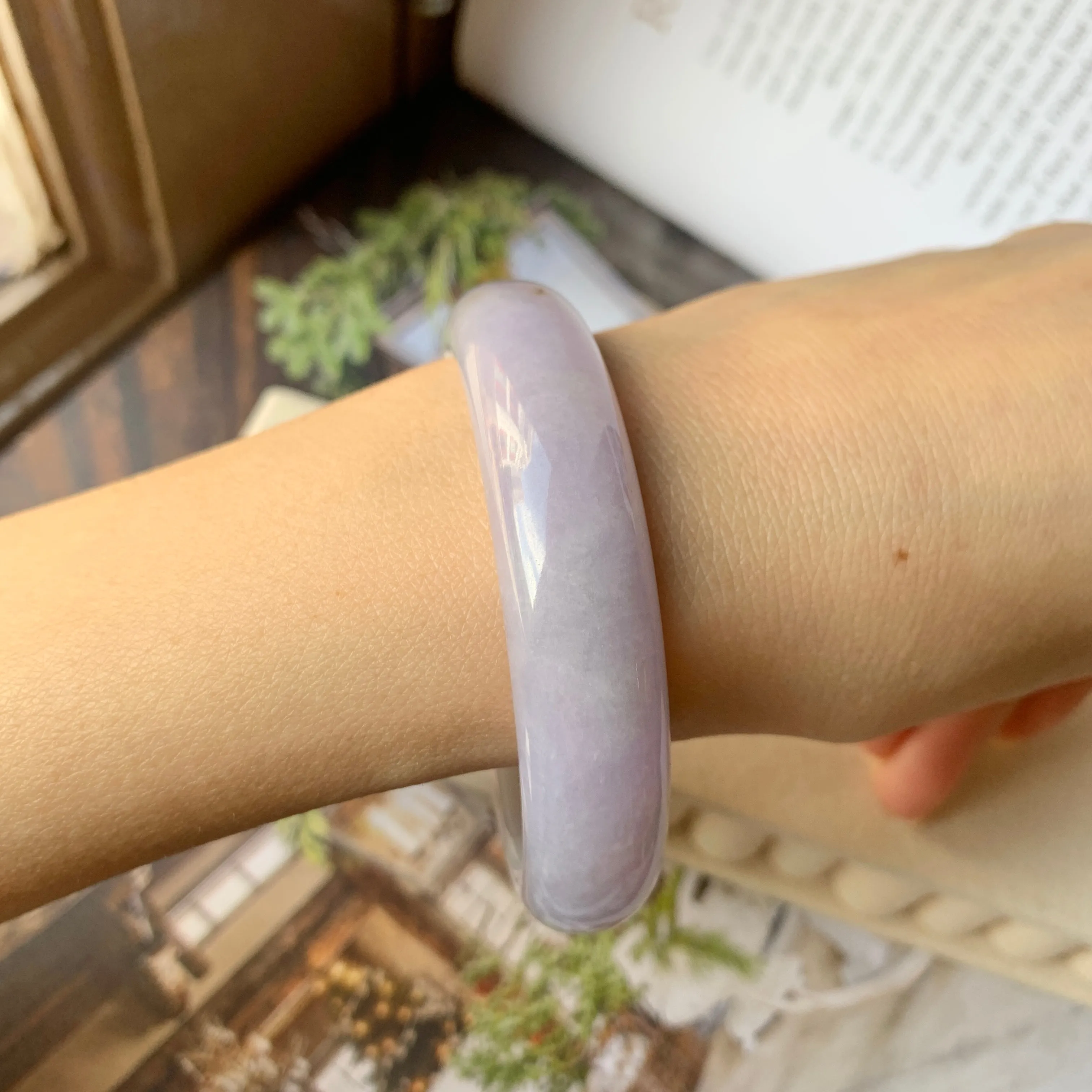 57.6mm A-Grade Natural Lavender Jadeite Modern Round Bangle No.151859