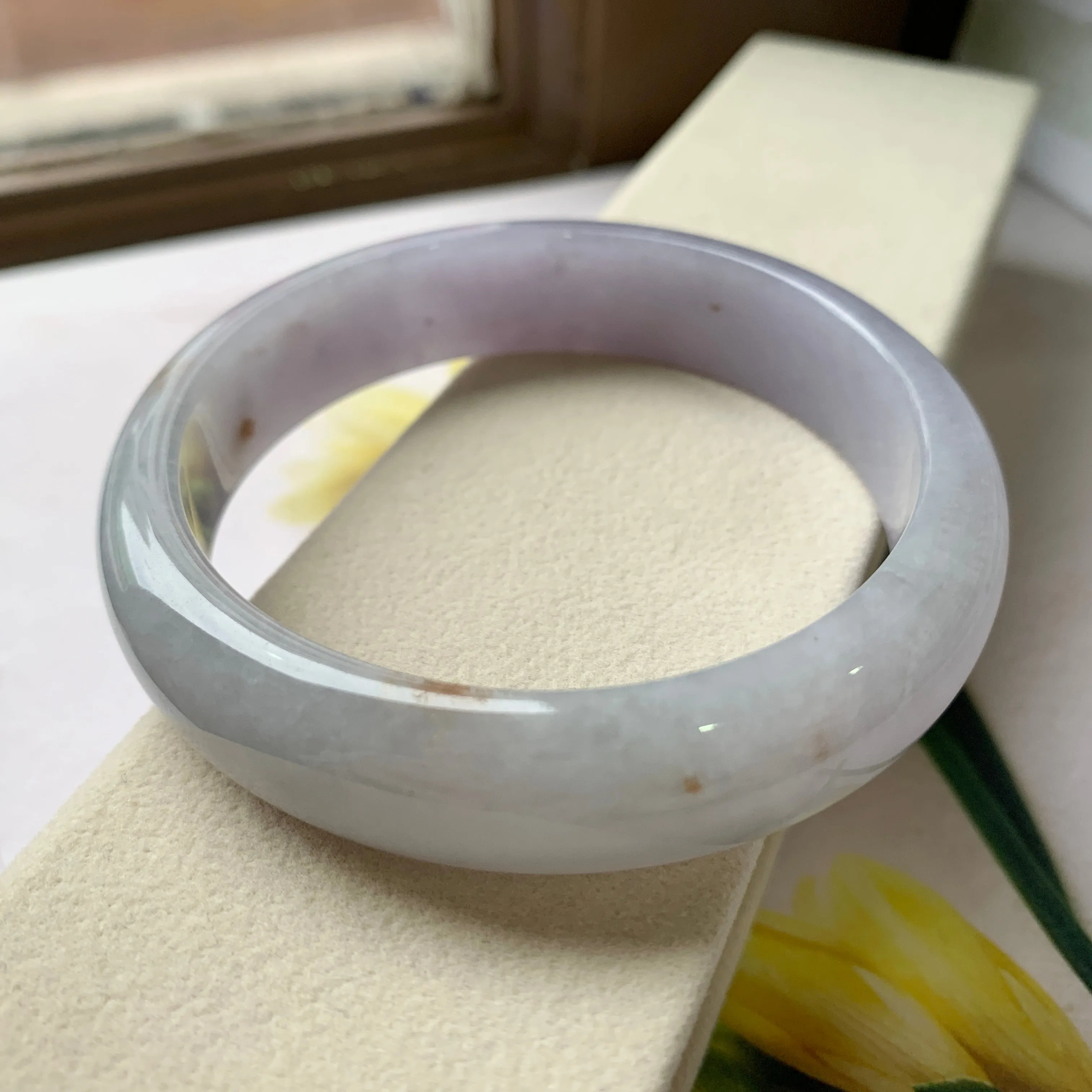 57.6mm A-Grade Natural Lavender Jadeite Modern Round Bangle No.151859