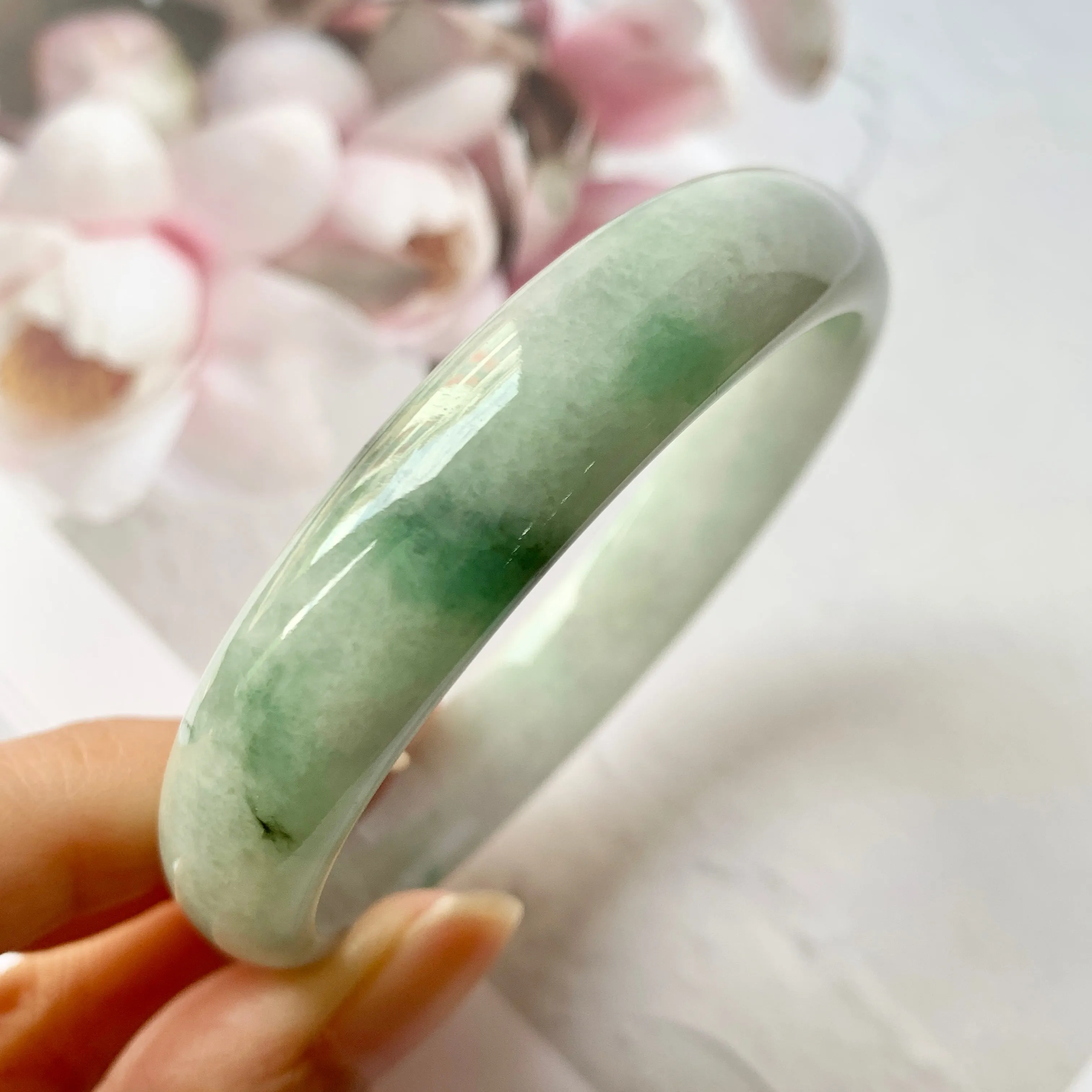 57.9mm A-Grade Natural Floral Jadeite Modern Round Bangle No.330033