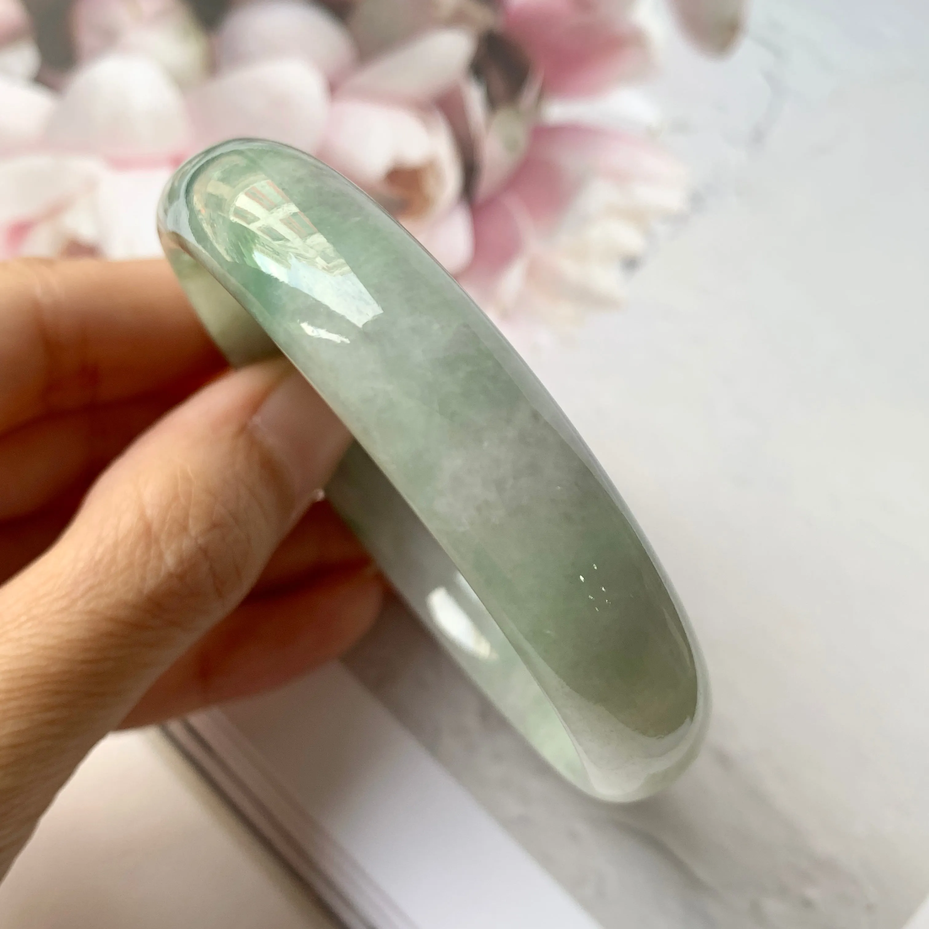 57.9mm A-Grade Natural Floral Jadeite Modern Round Bangle No.330033