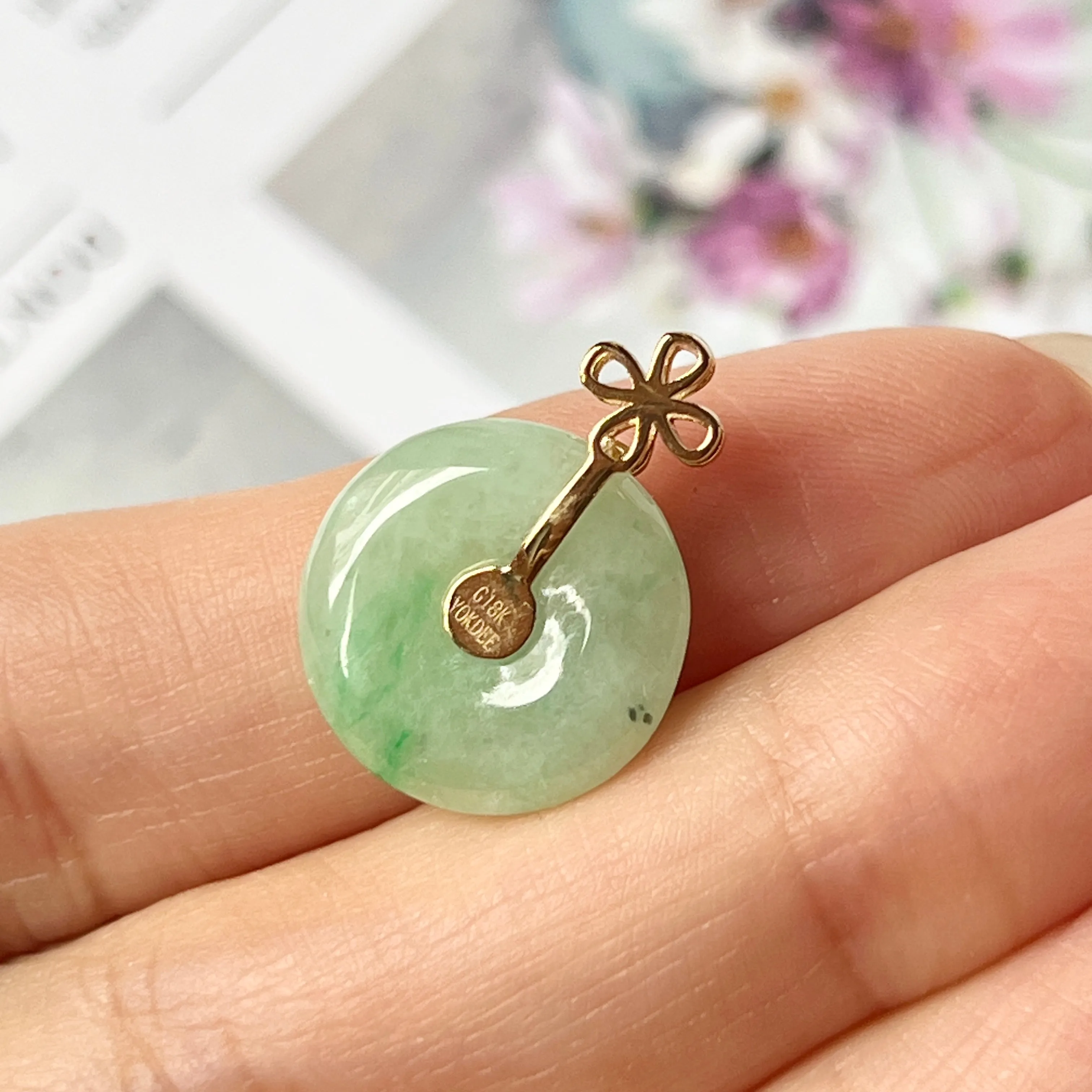 A-Grade Jadeite M.Petals Lilac Flower Donut Pendant No.172086