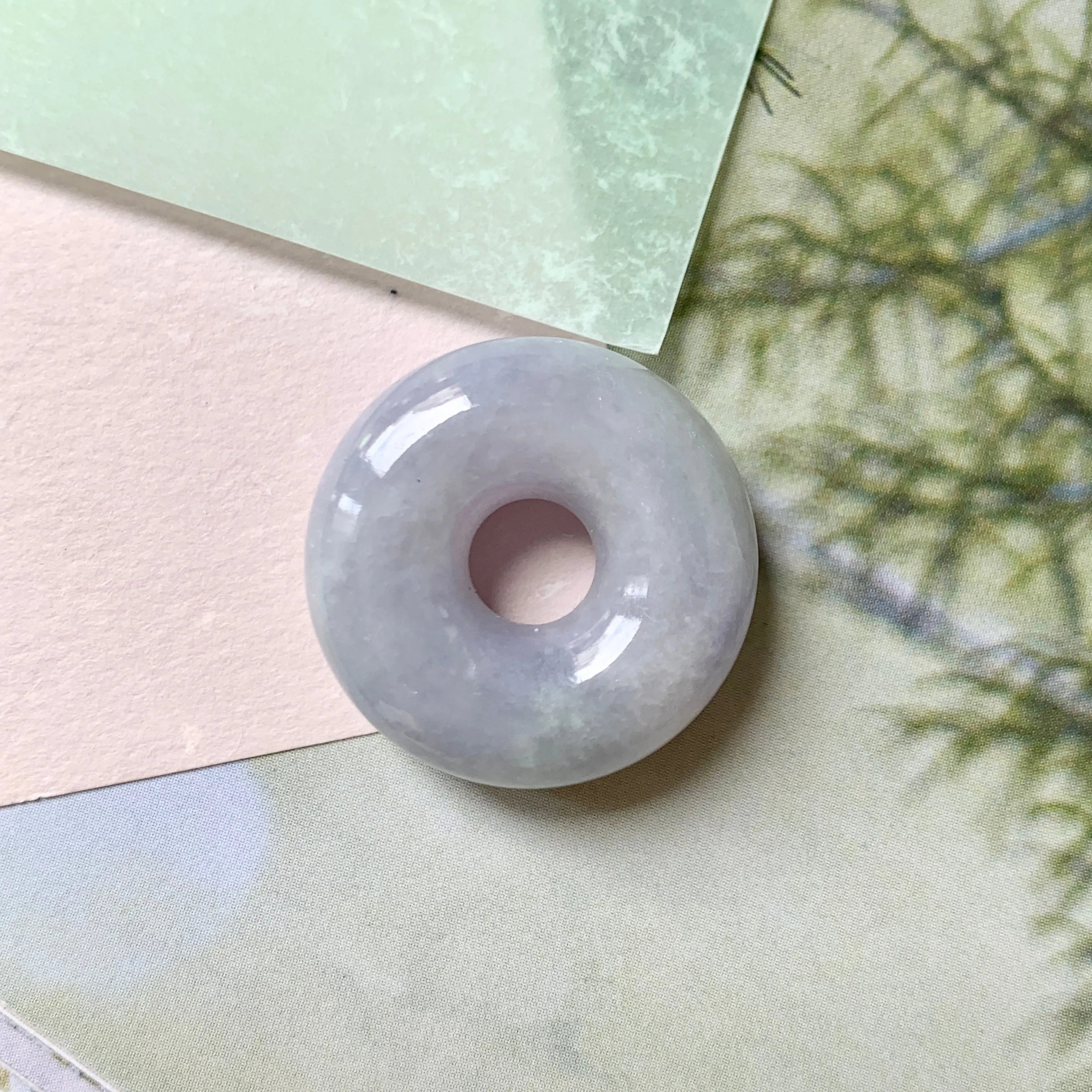 A-Grade Lavender Jadeite Bagel Piece No.172038