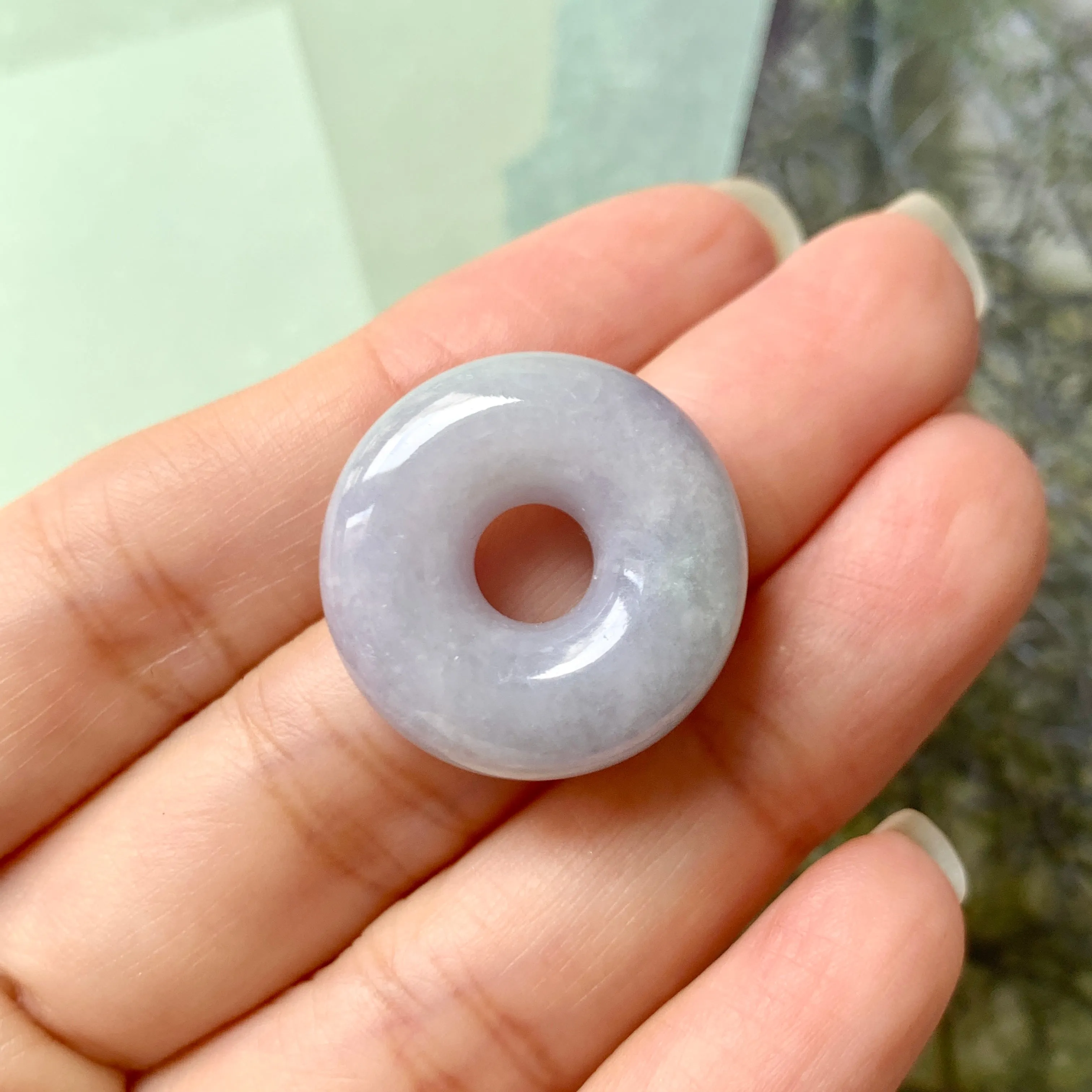 A-Grade Lavender Jadeite Bagel Piece No.172038