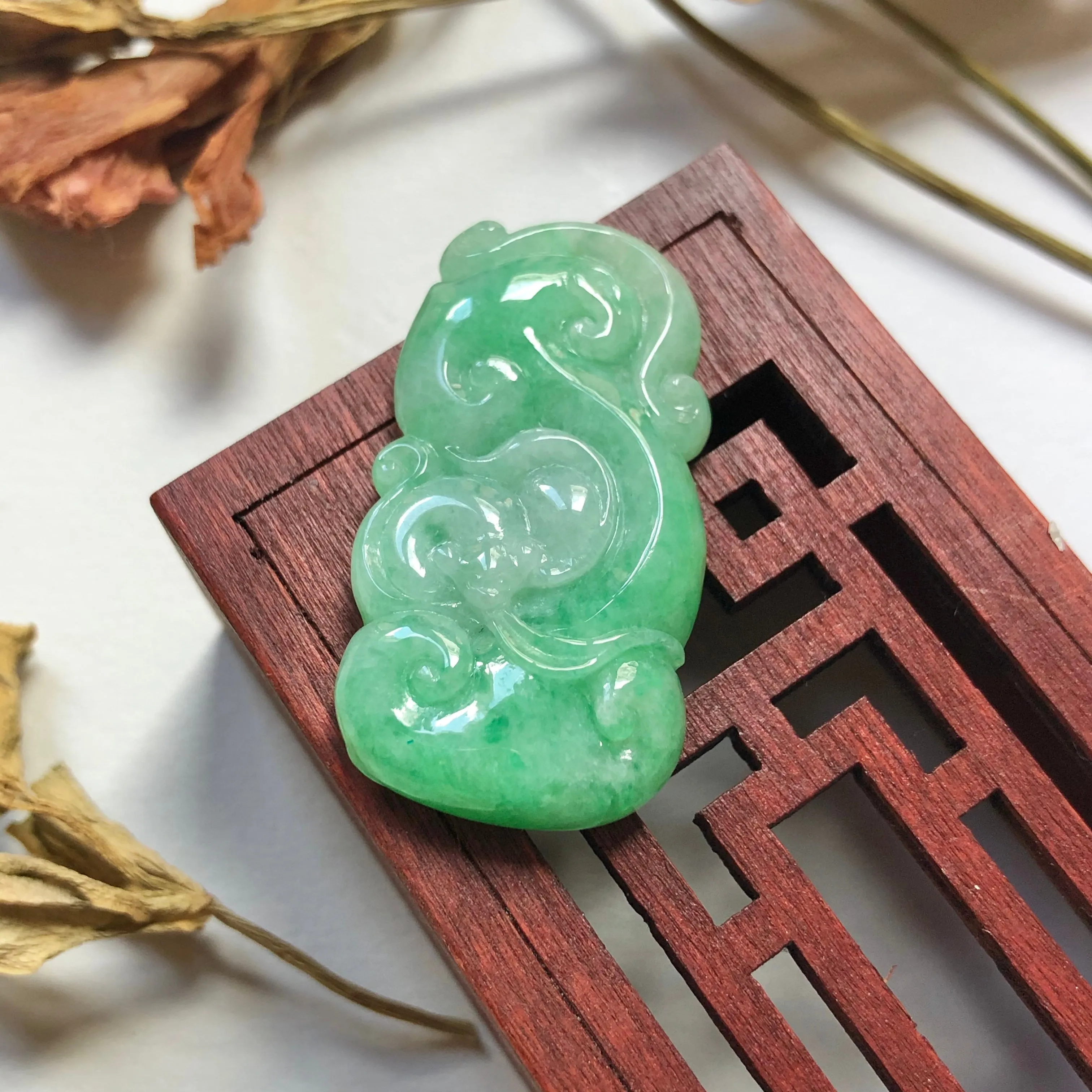 A-Grade Natural Green Jadeite Carving Of Bat & Ruyi Pendant No.220137