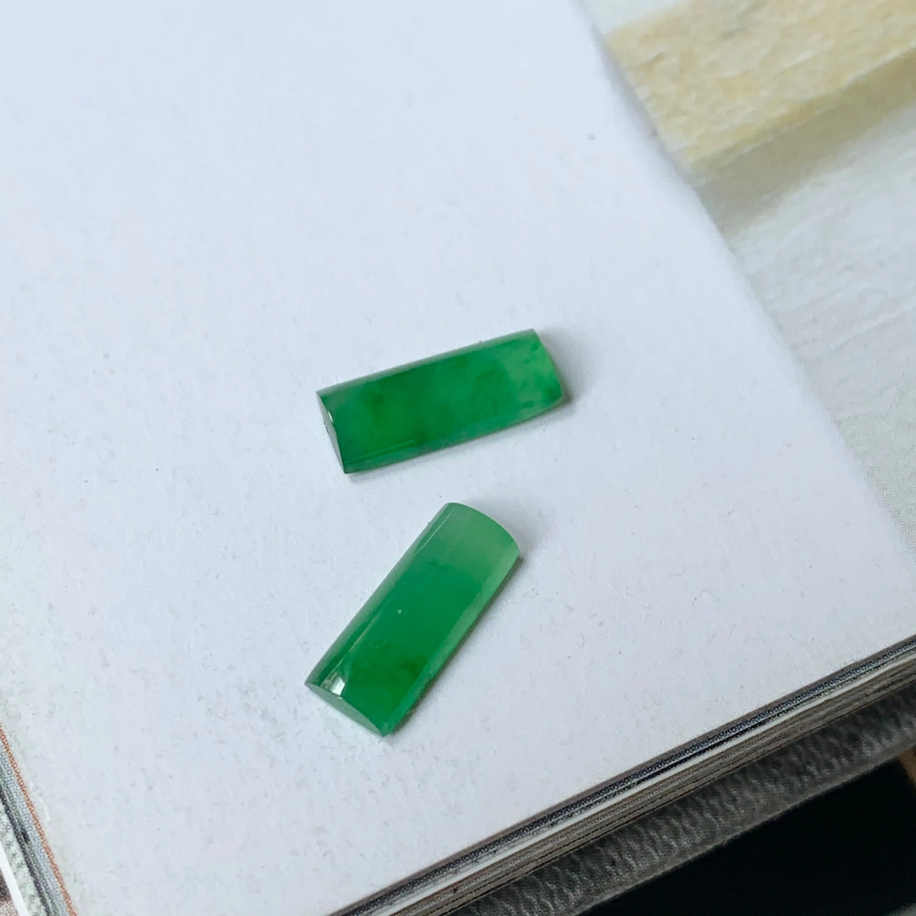 A-Grade Natural Green Jadeite Semi-cylindrical Earring Pair No.180216