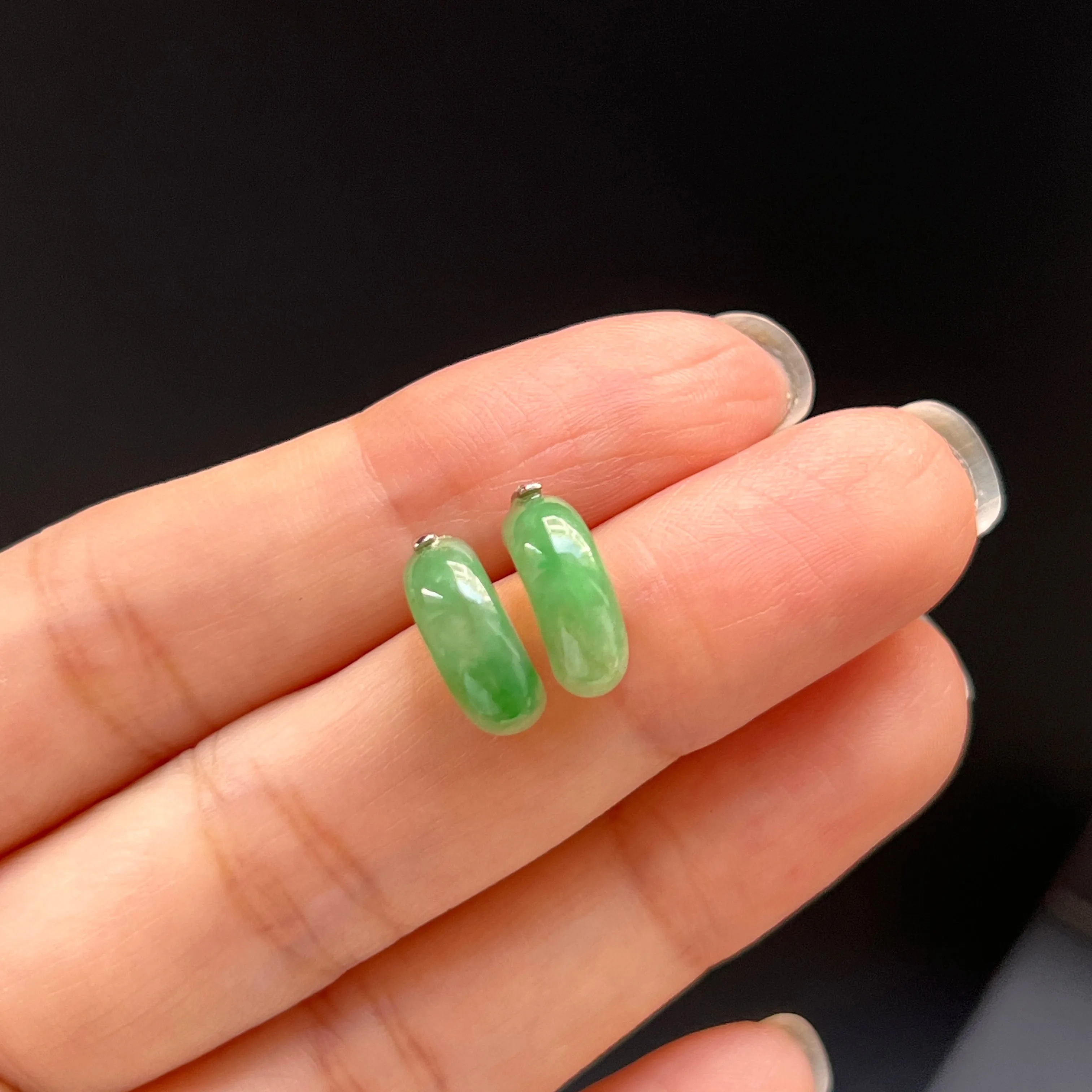 A-Grade Natural Imperial Green Jadeite Cloop Earring Studs No.180143