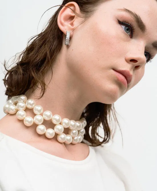 Access Wide Choker Necklace Pearls