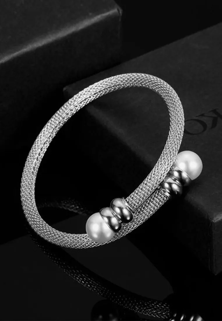 Andromeda White Pearl Cuff Mesh Bangle