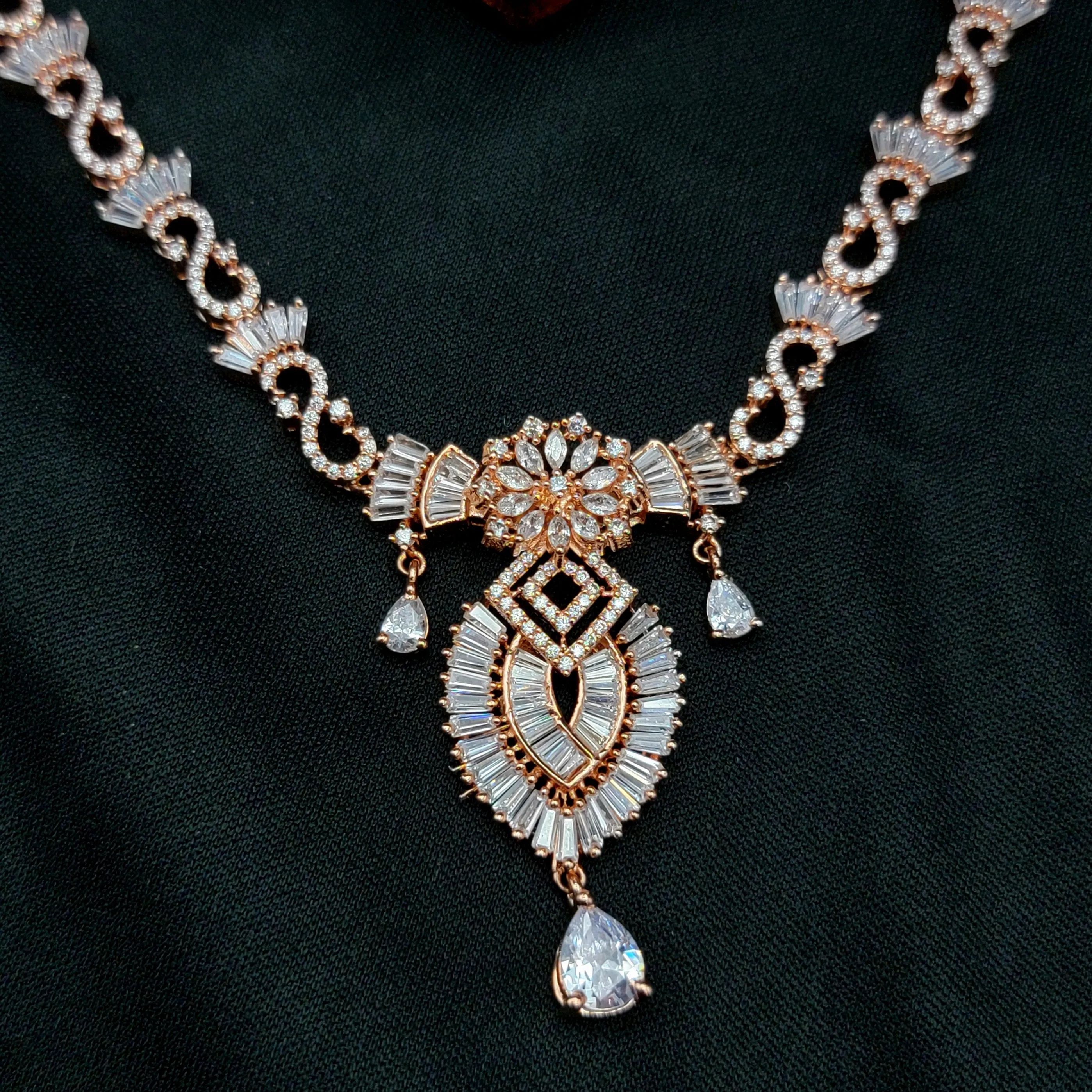 Contemporary Rose Gold White AD Zircon Necklace Set