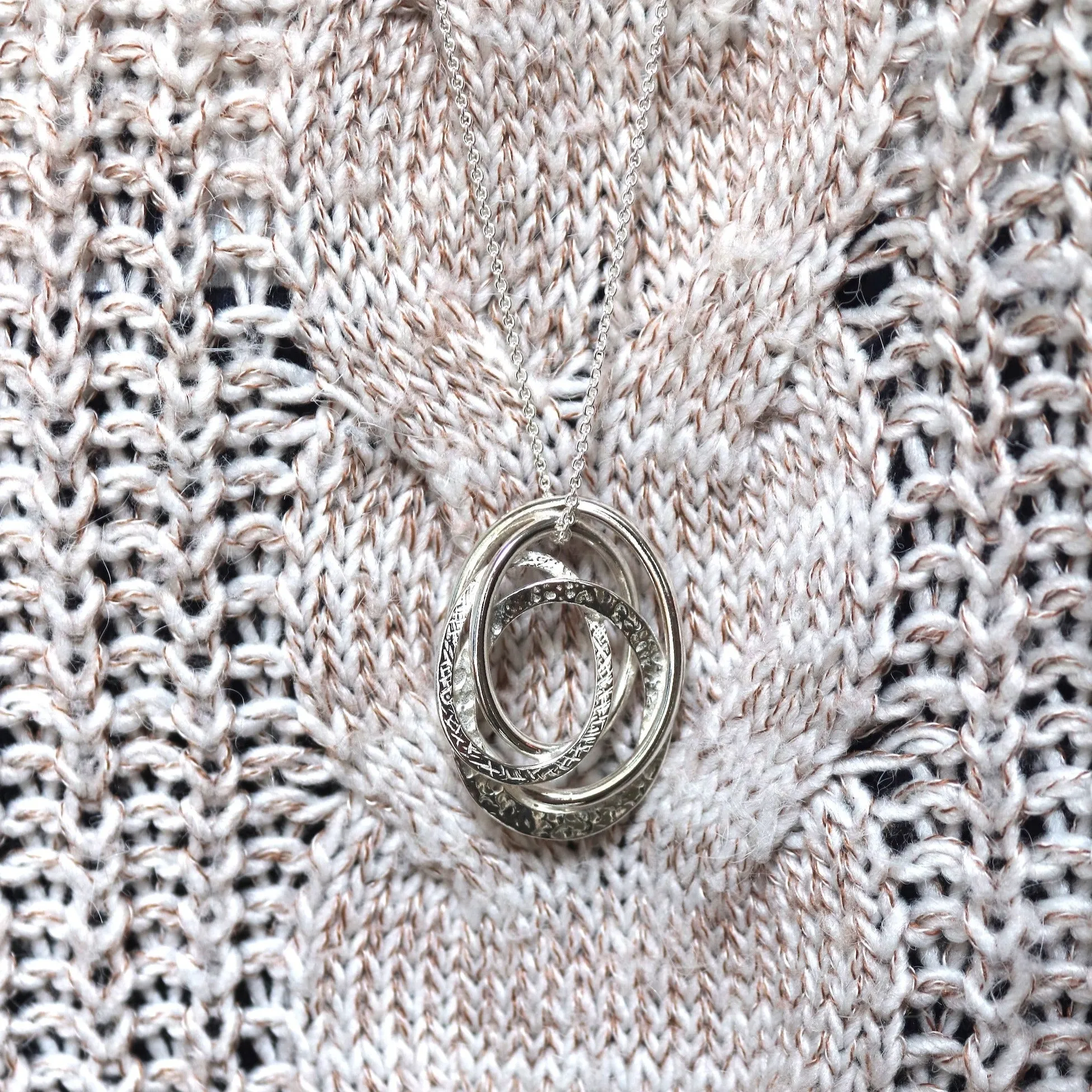 Heavy Oval Swirl Pendant