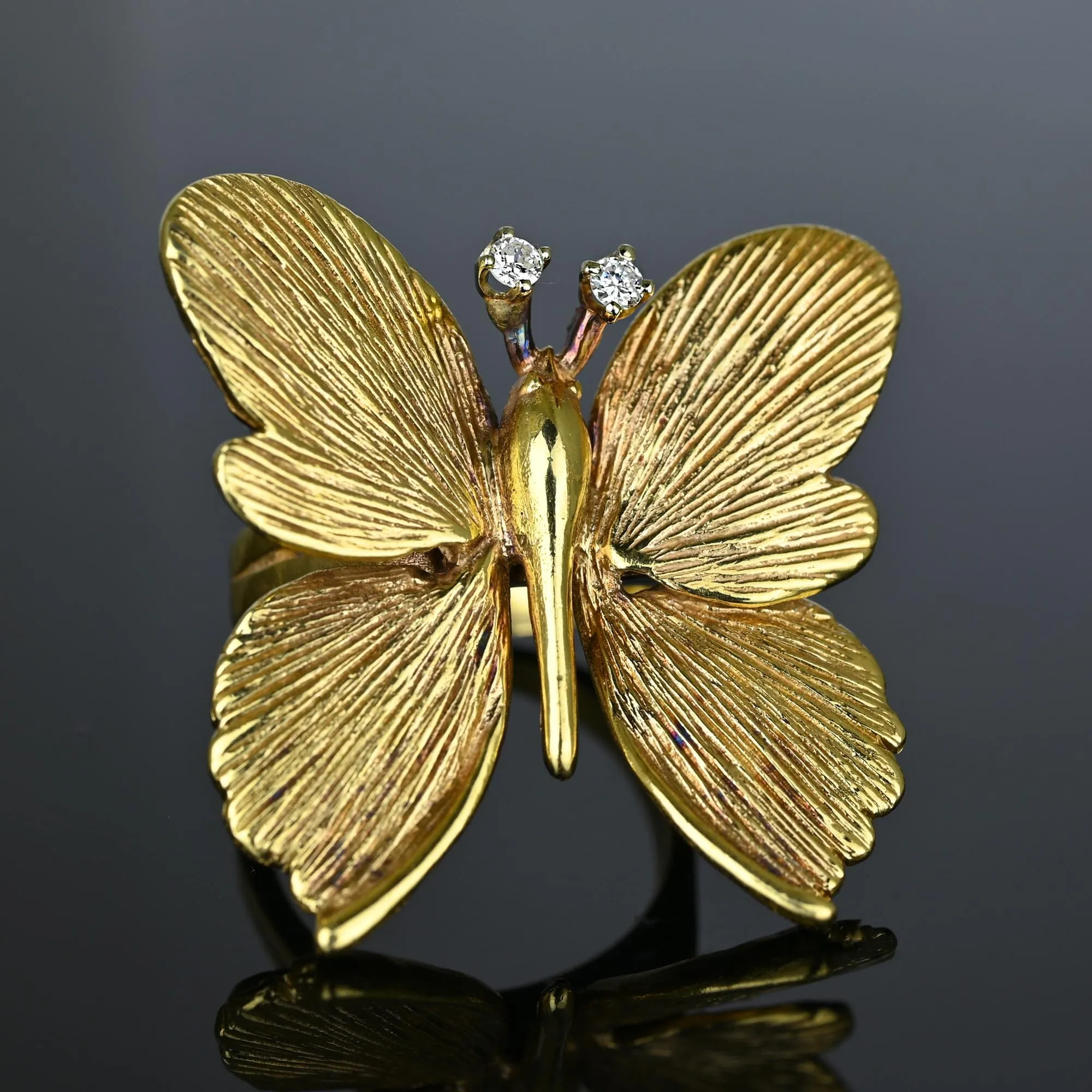 Impressive Diamond Textured 14K Gold Butterfly Ring