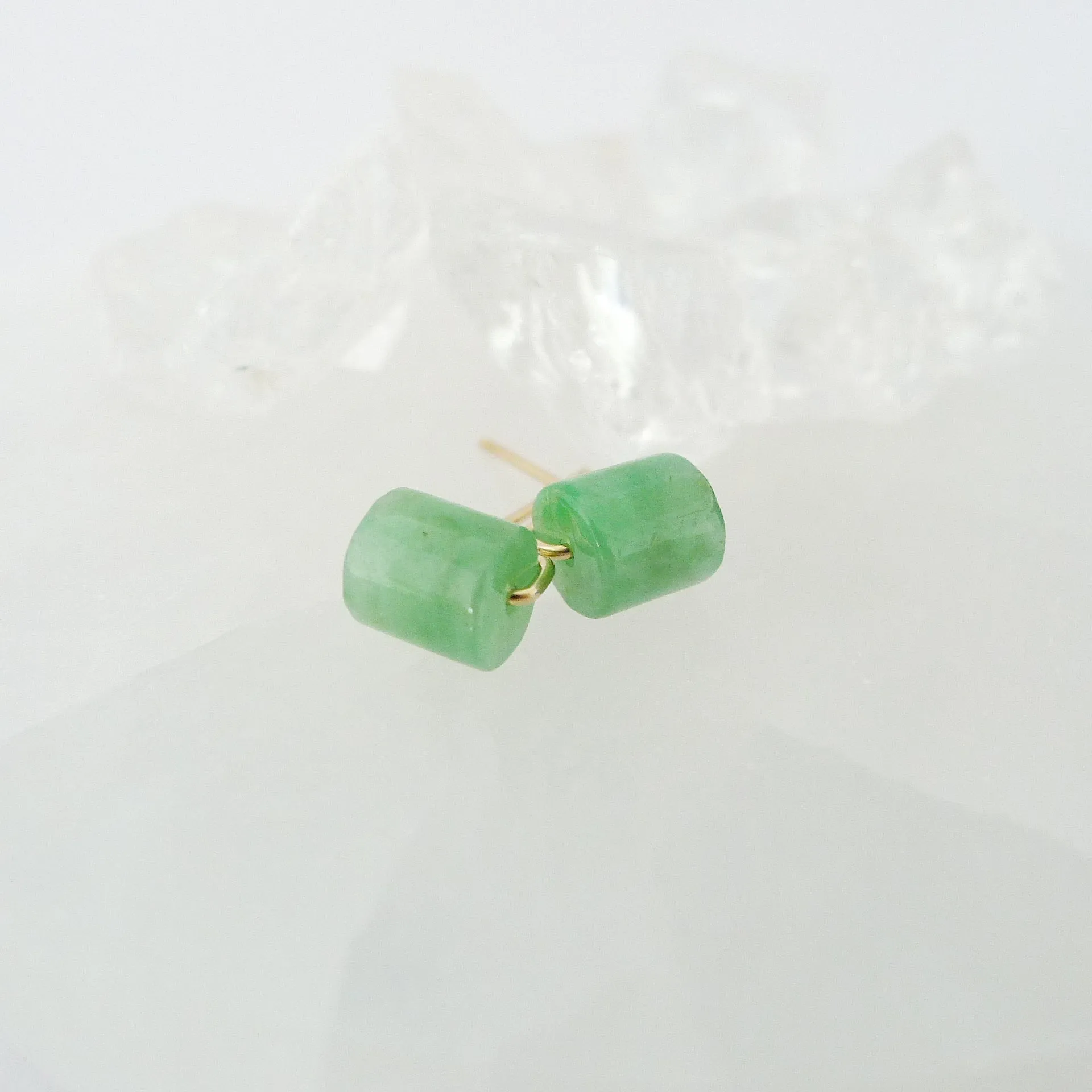 Lana Earstuds (6mm - 6.5mm) / Green Barrel Jade