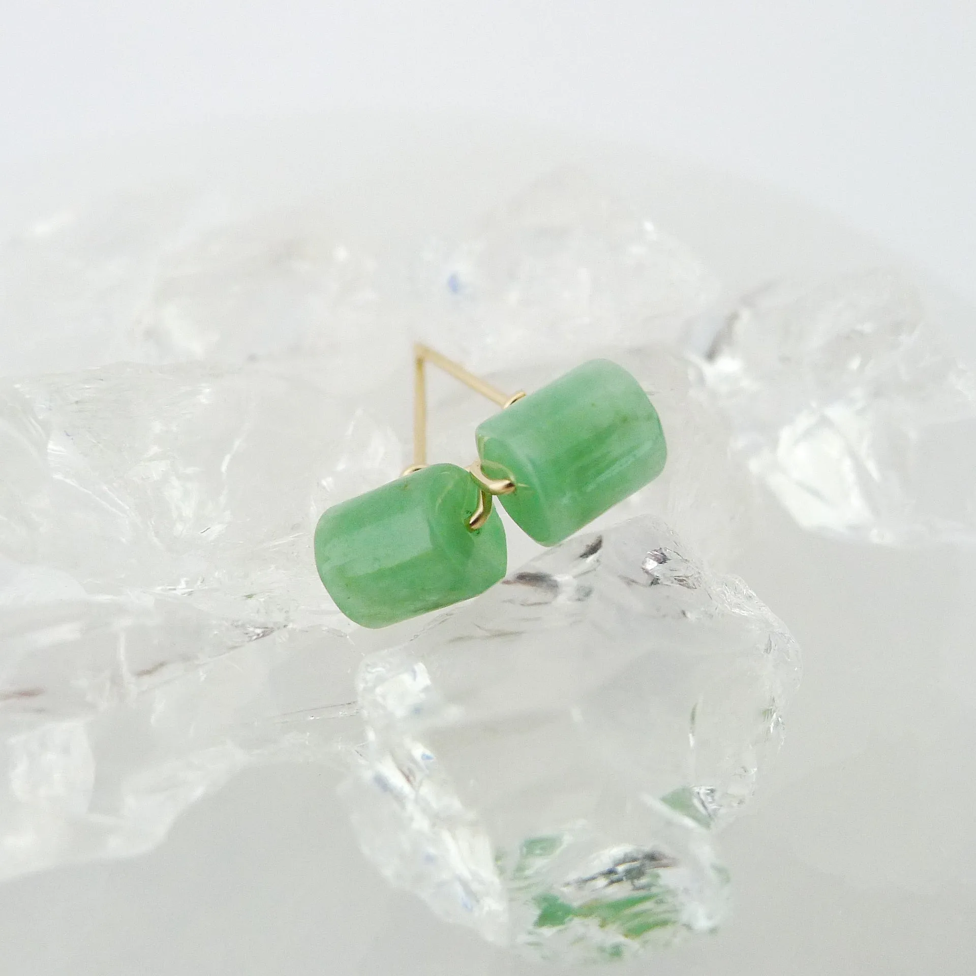 Lana Earstuds (6mm - 6.5mm) / Green Barrel Jade