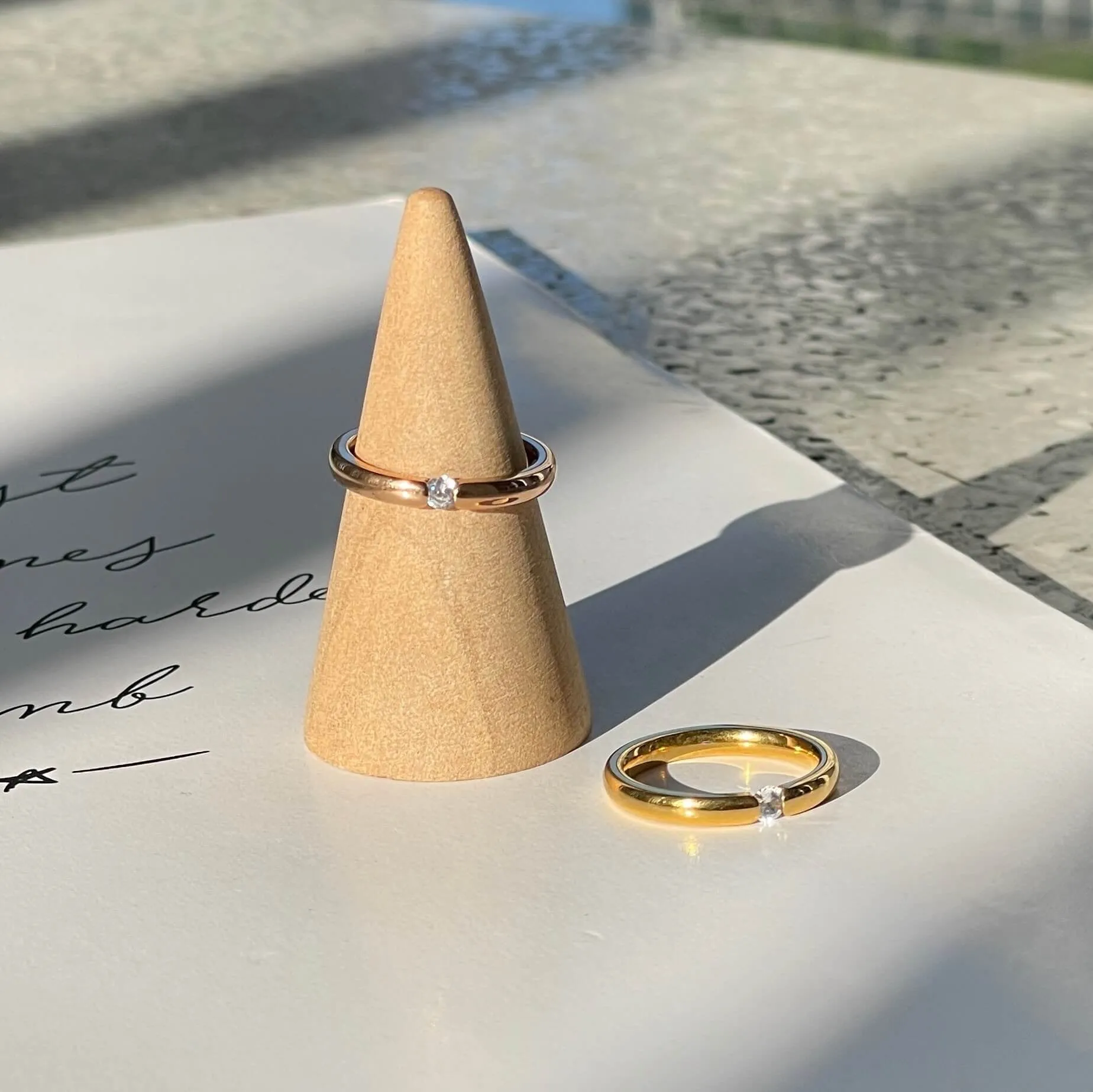 Minimal Zirconia Band Ring Rose Gold