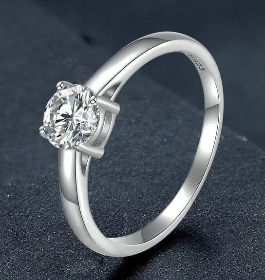 Moissanite Round Diamond Ring