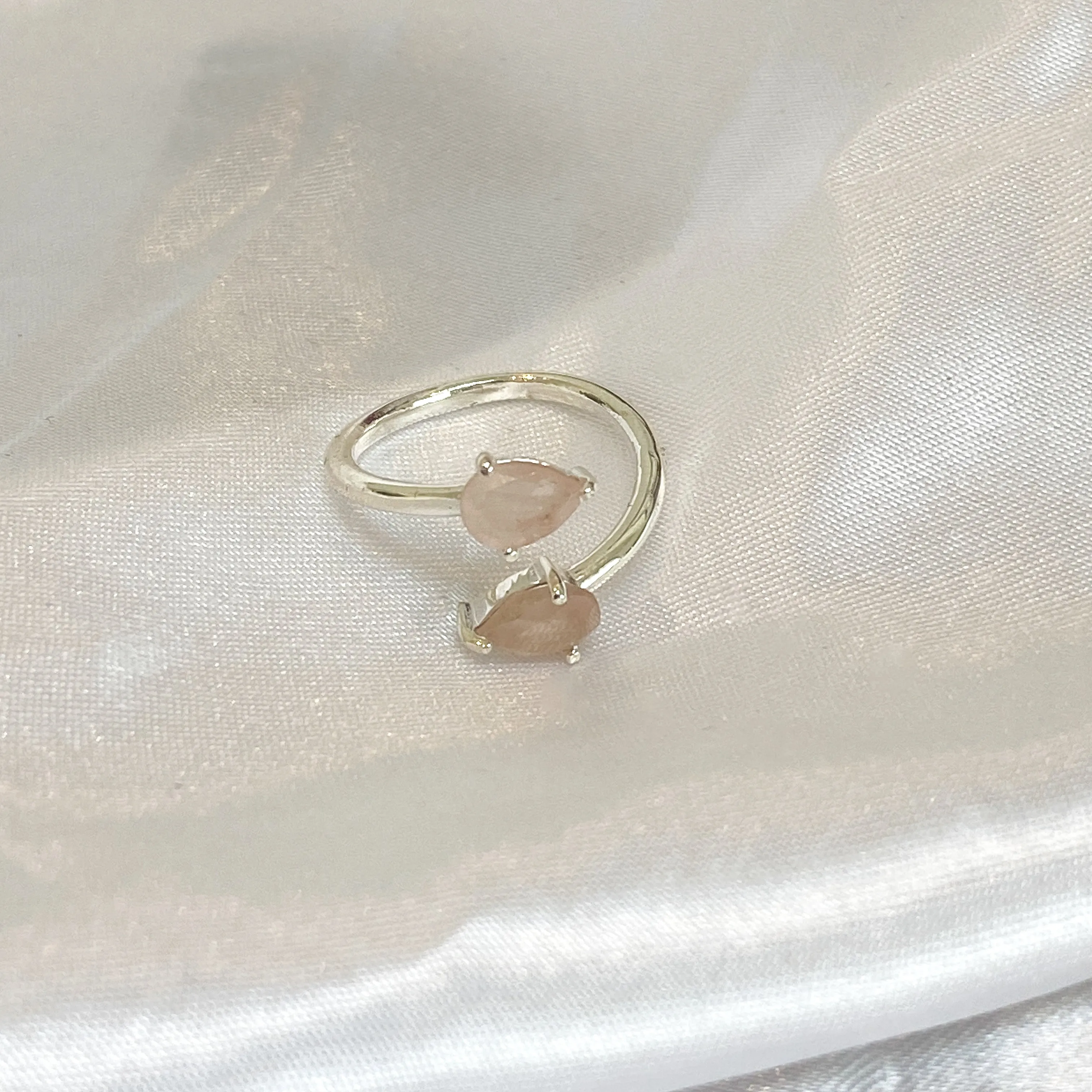 Rose Quartz Crystal Teardrop Ring (Sterling Silver)